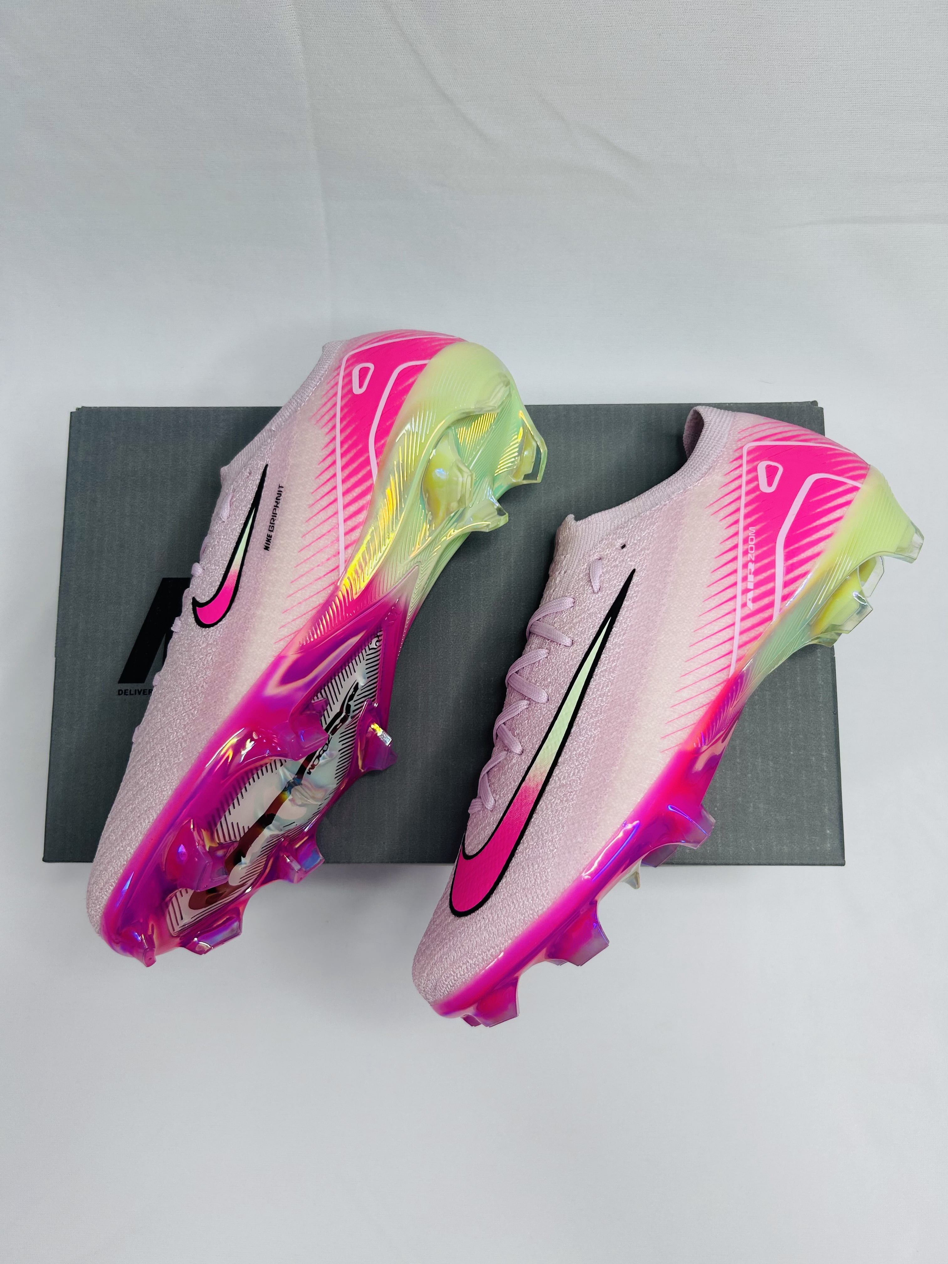 Mercurial Vapor 16 Hyper Pink Custom Colourway