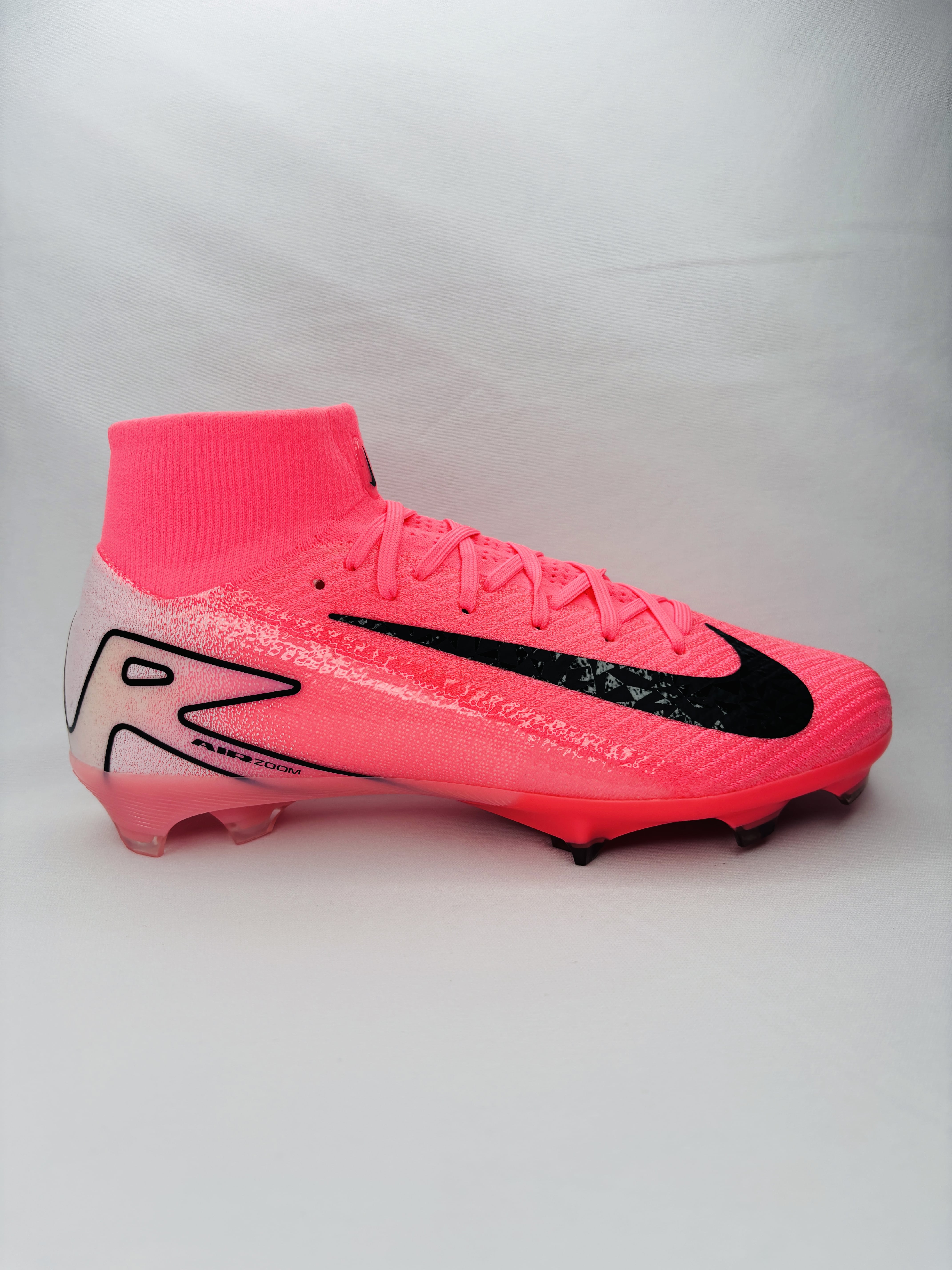 Mercurial Superfly 10 Light Pink Colourway