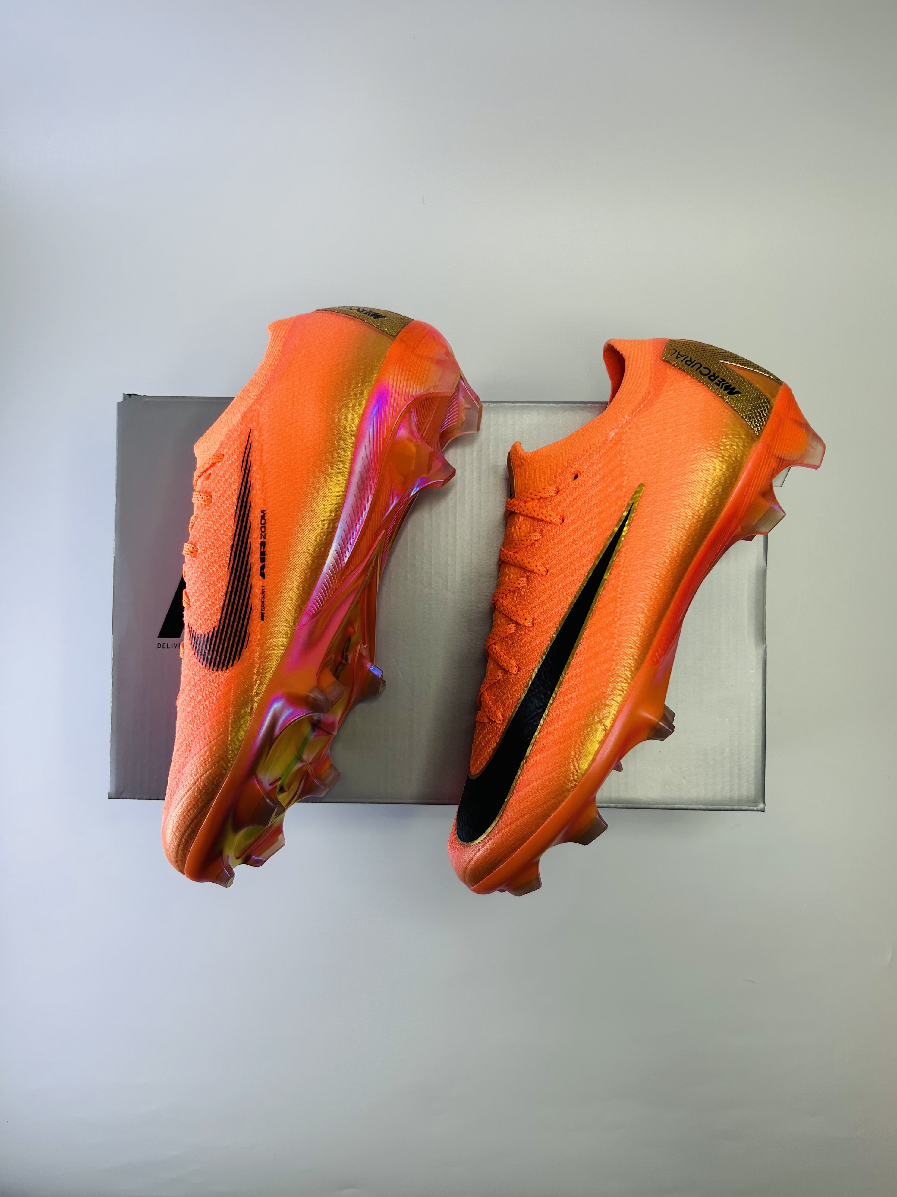 Mercurial Vapor 16 Deja Vu Pack