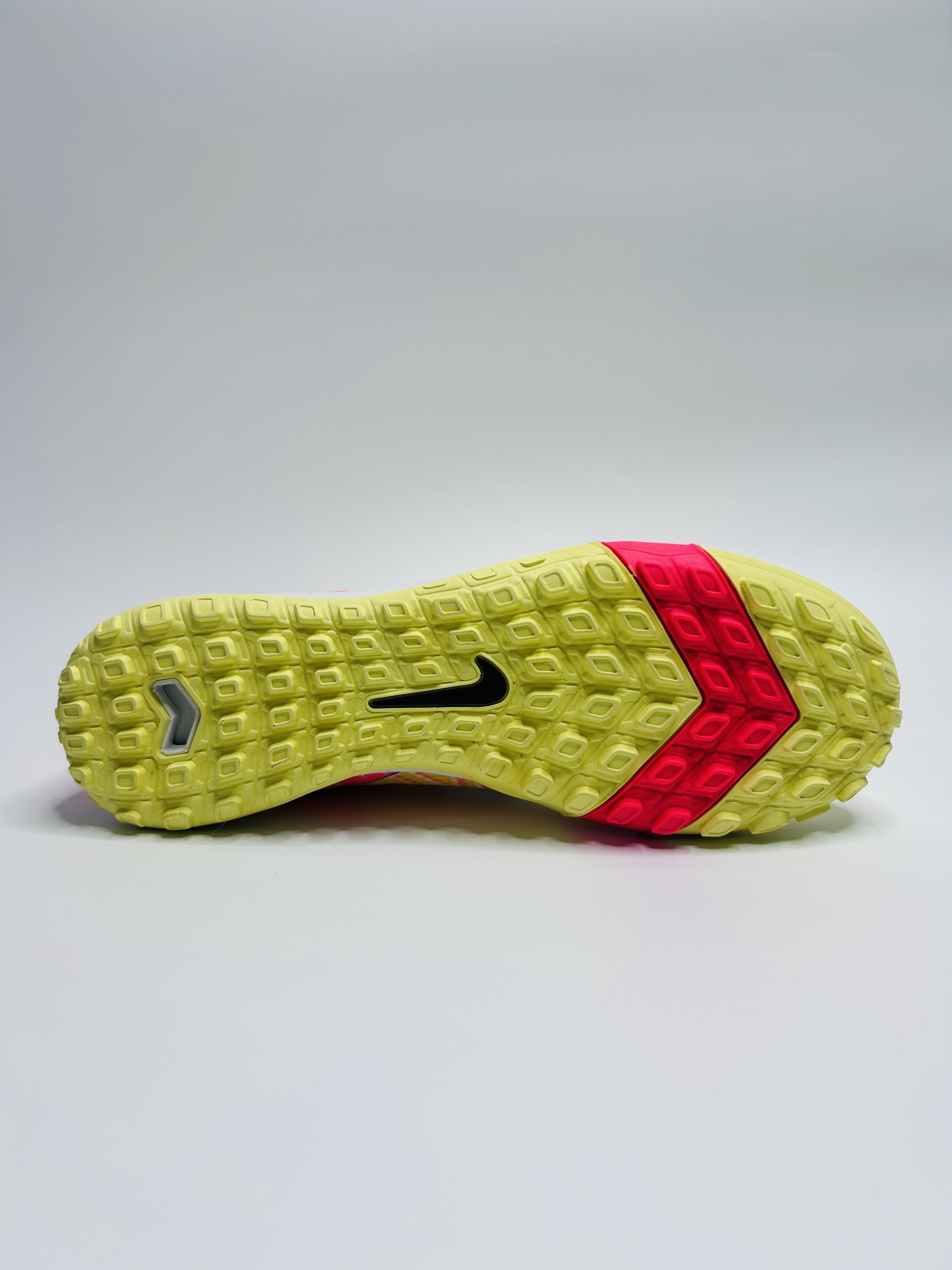 Mercurial Vapor 16 KM Edition TF