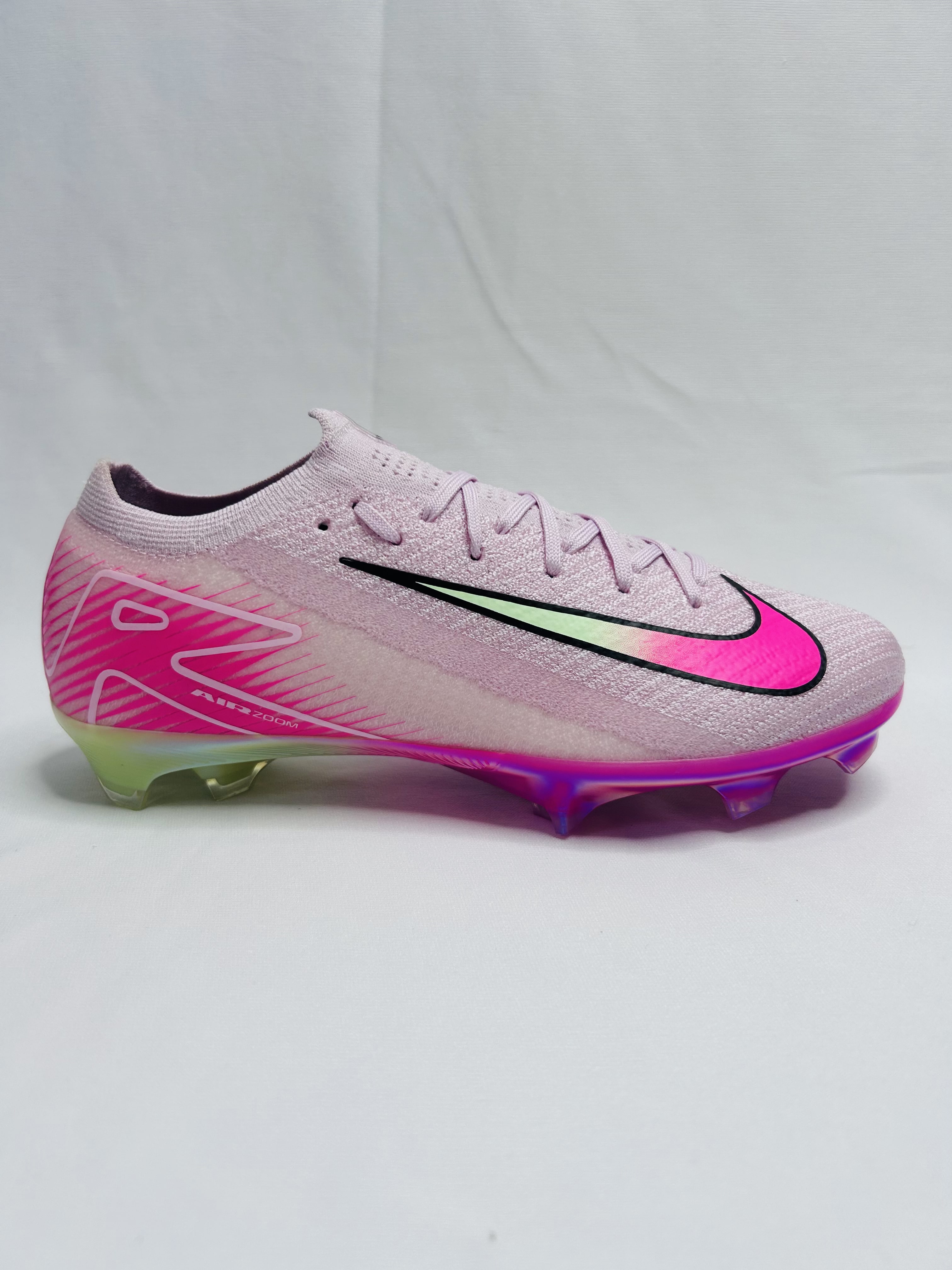 Mercurial Vapor 16 Hyper Pink Custom Colourway