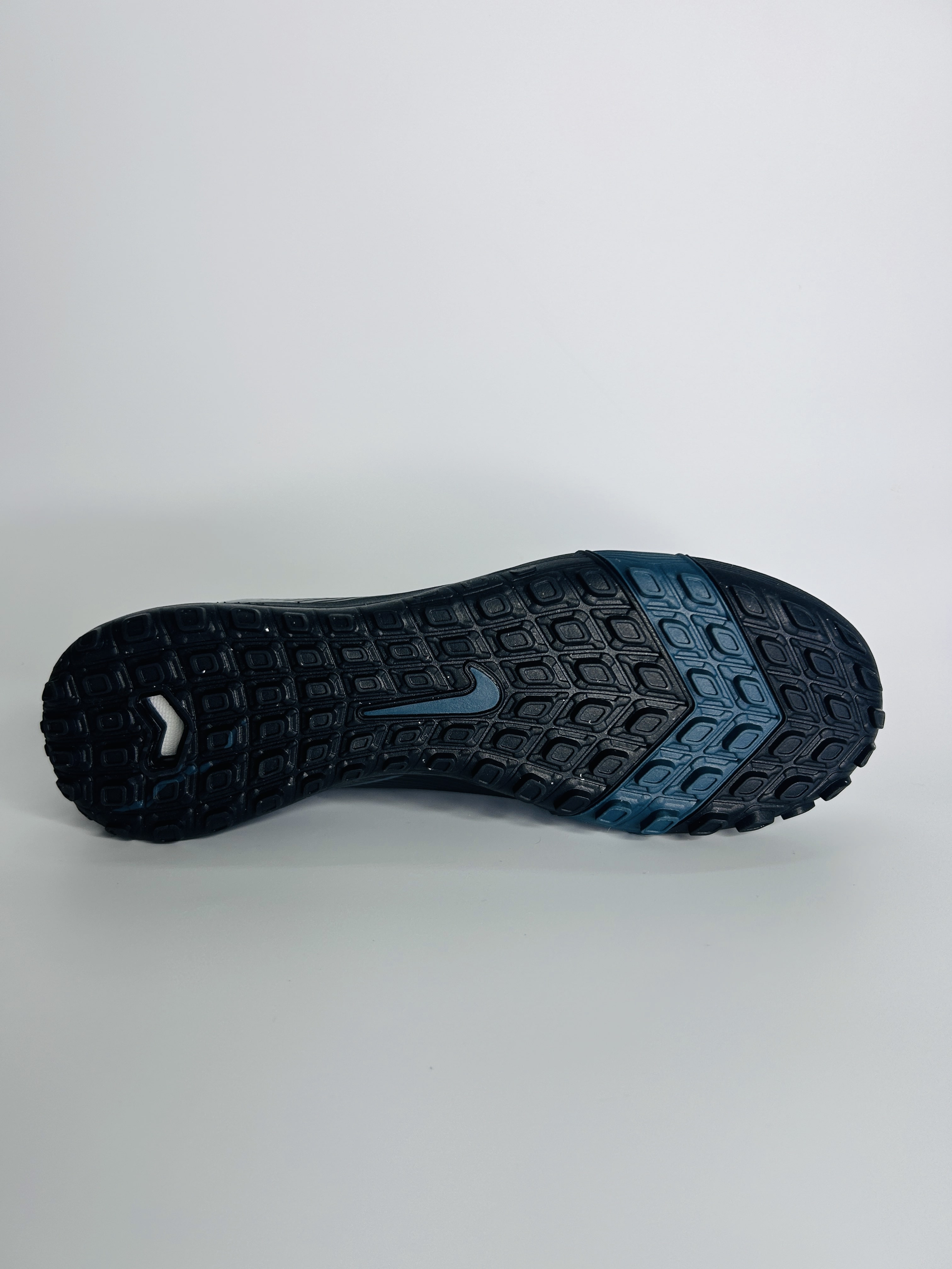 Mercurial Vapor 16 Stealth Black TF