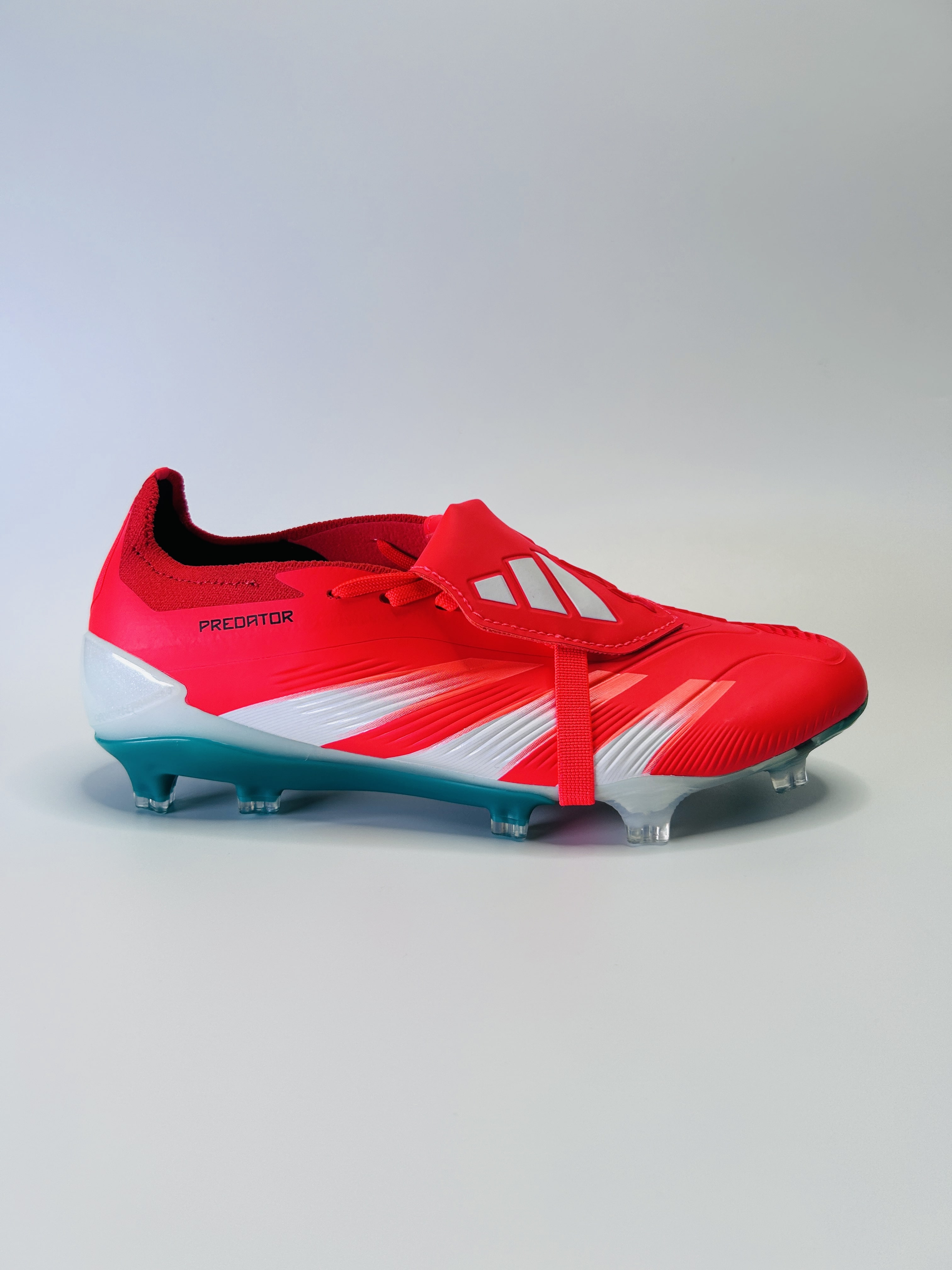 Predator 30 Redwhite Colourway