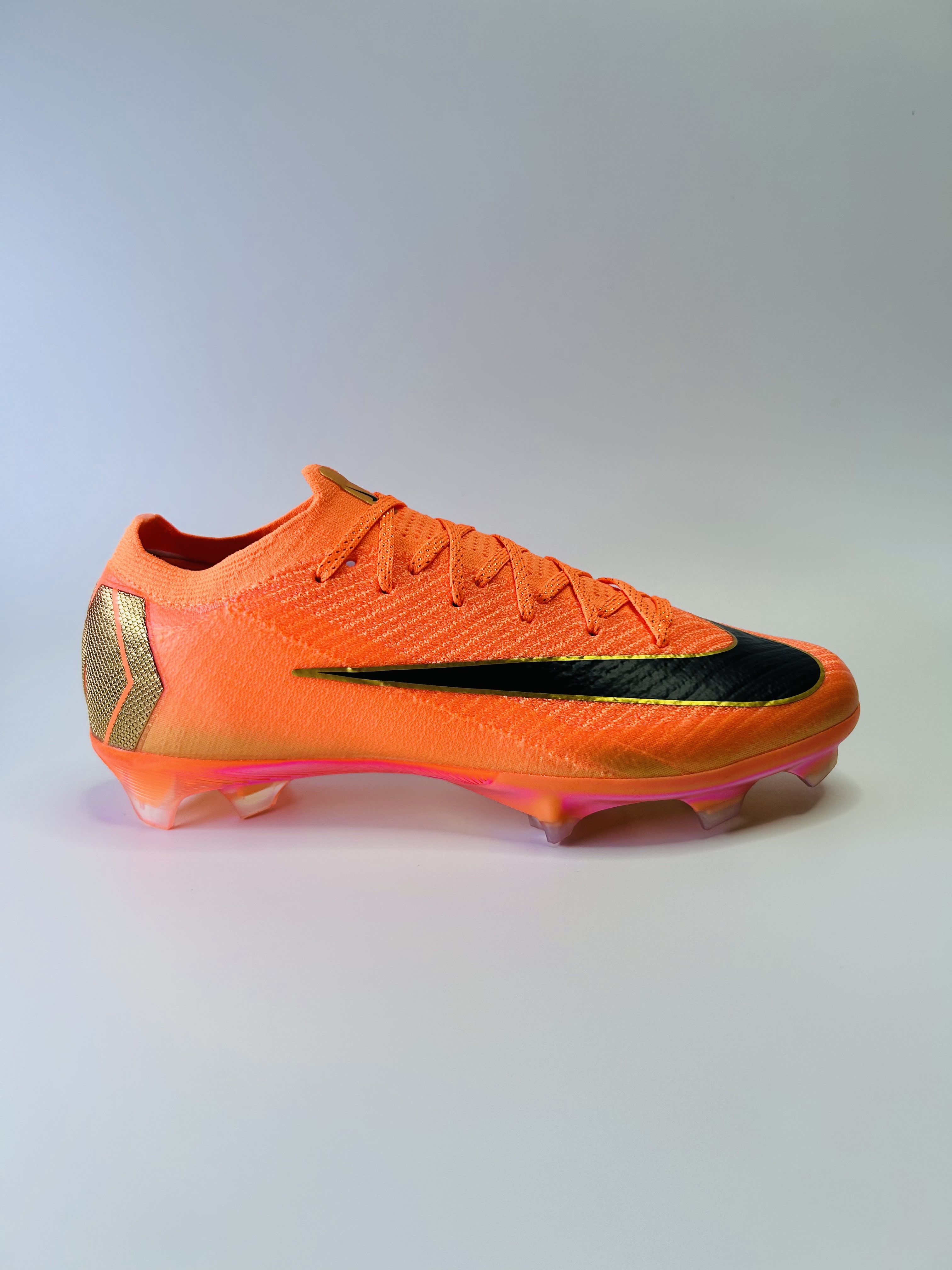 Mercurial Vapor 16 Deja Vu Pack