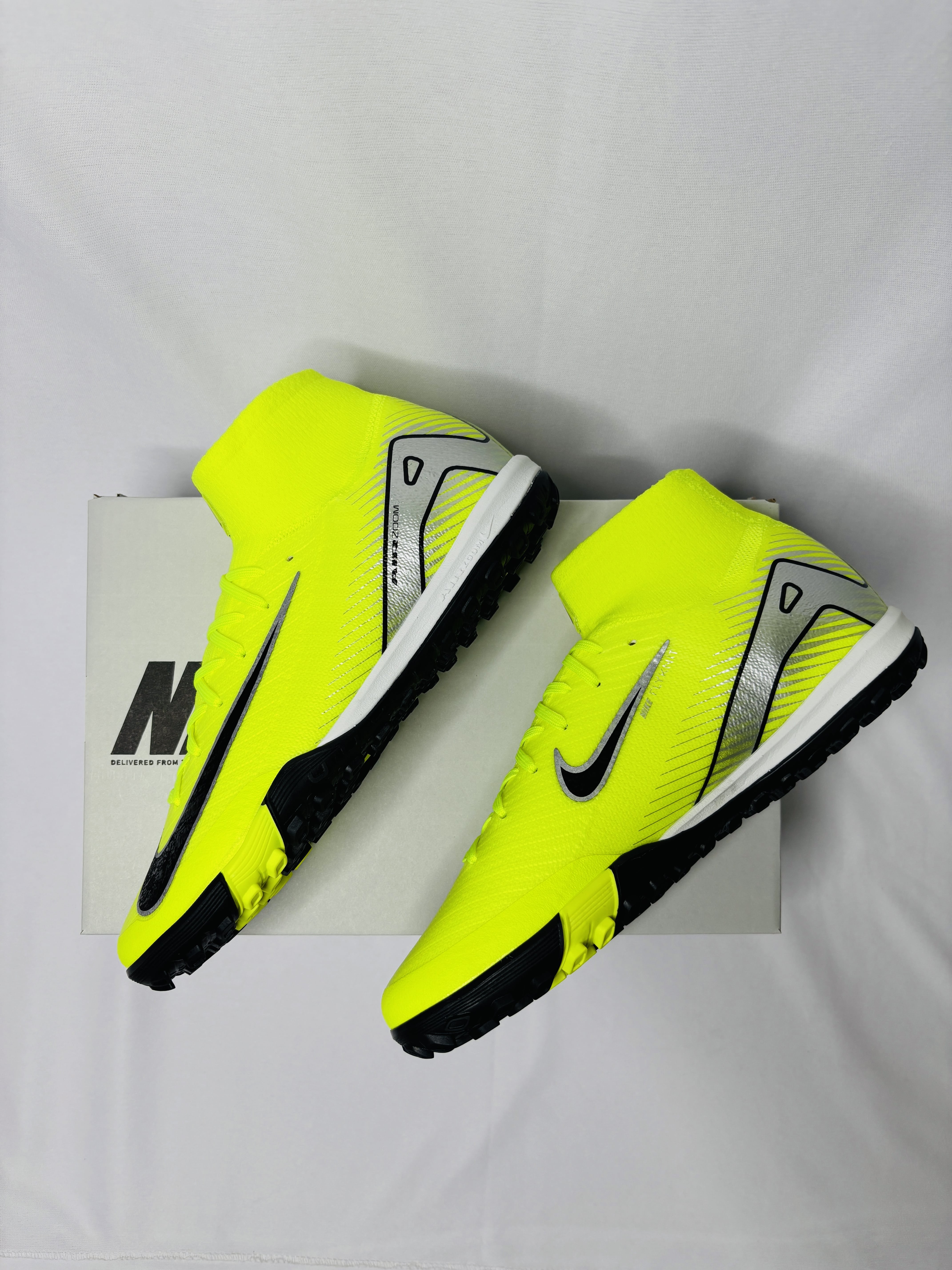 Mercurial Superfly 10 Mad Voltage TF