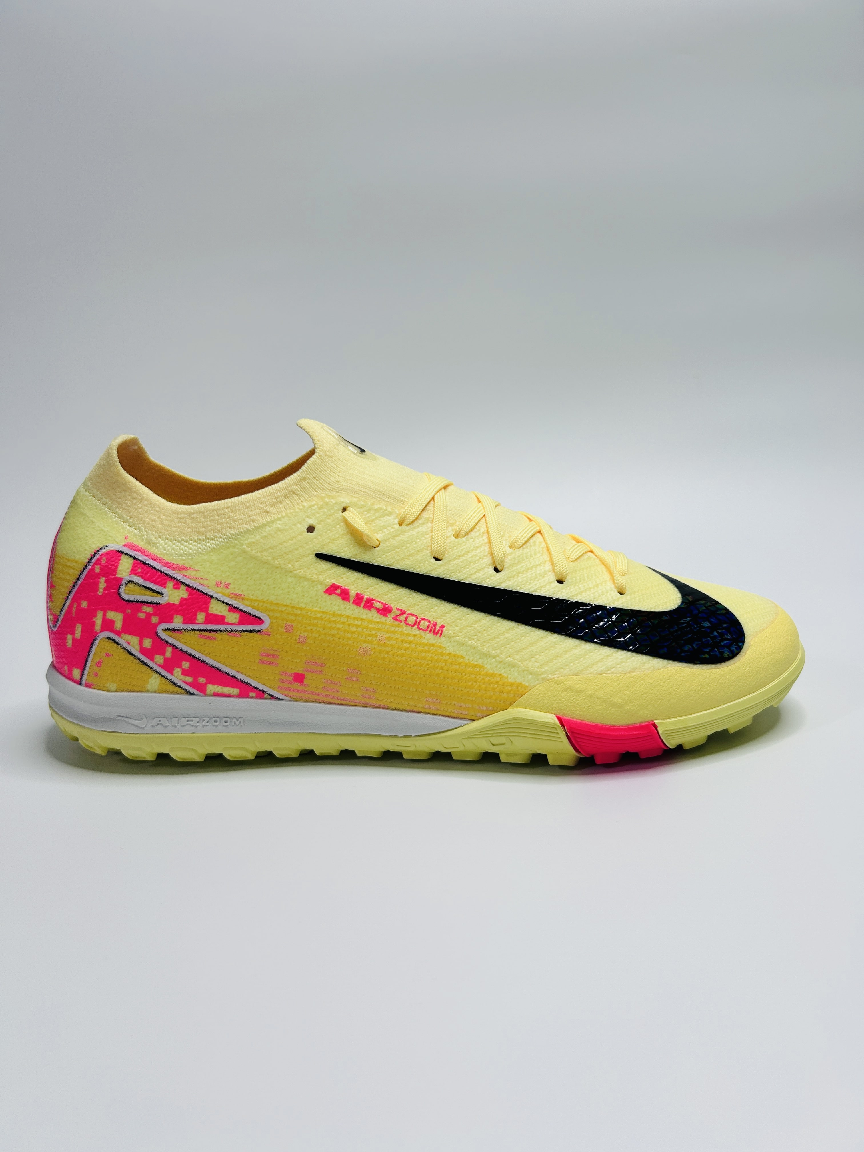 Mercurial Vapor 16 KM Edition TF