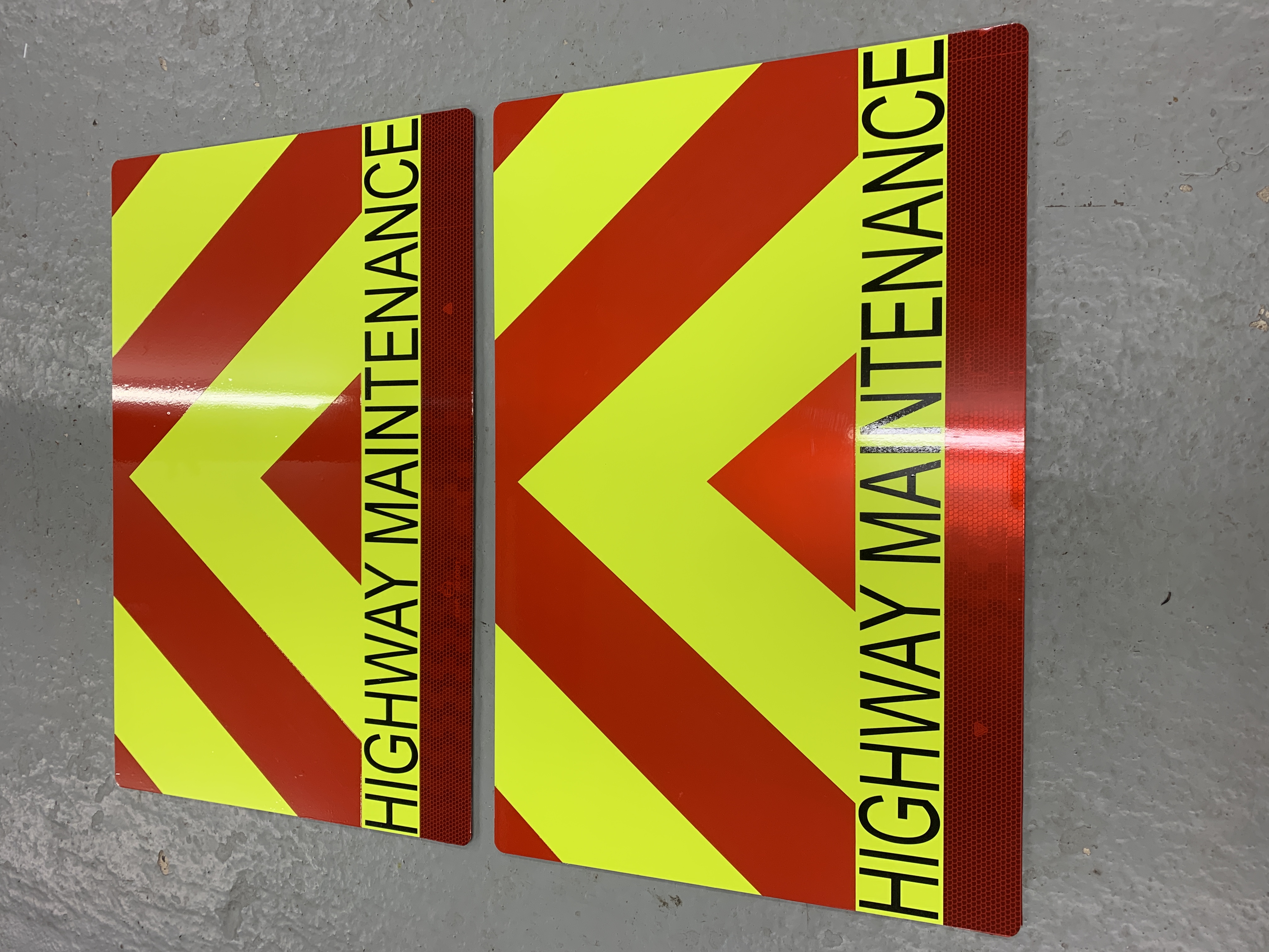 1x Reflective Highway Maintenance sign on 3mm ACP 600x400mm