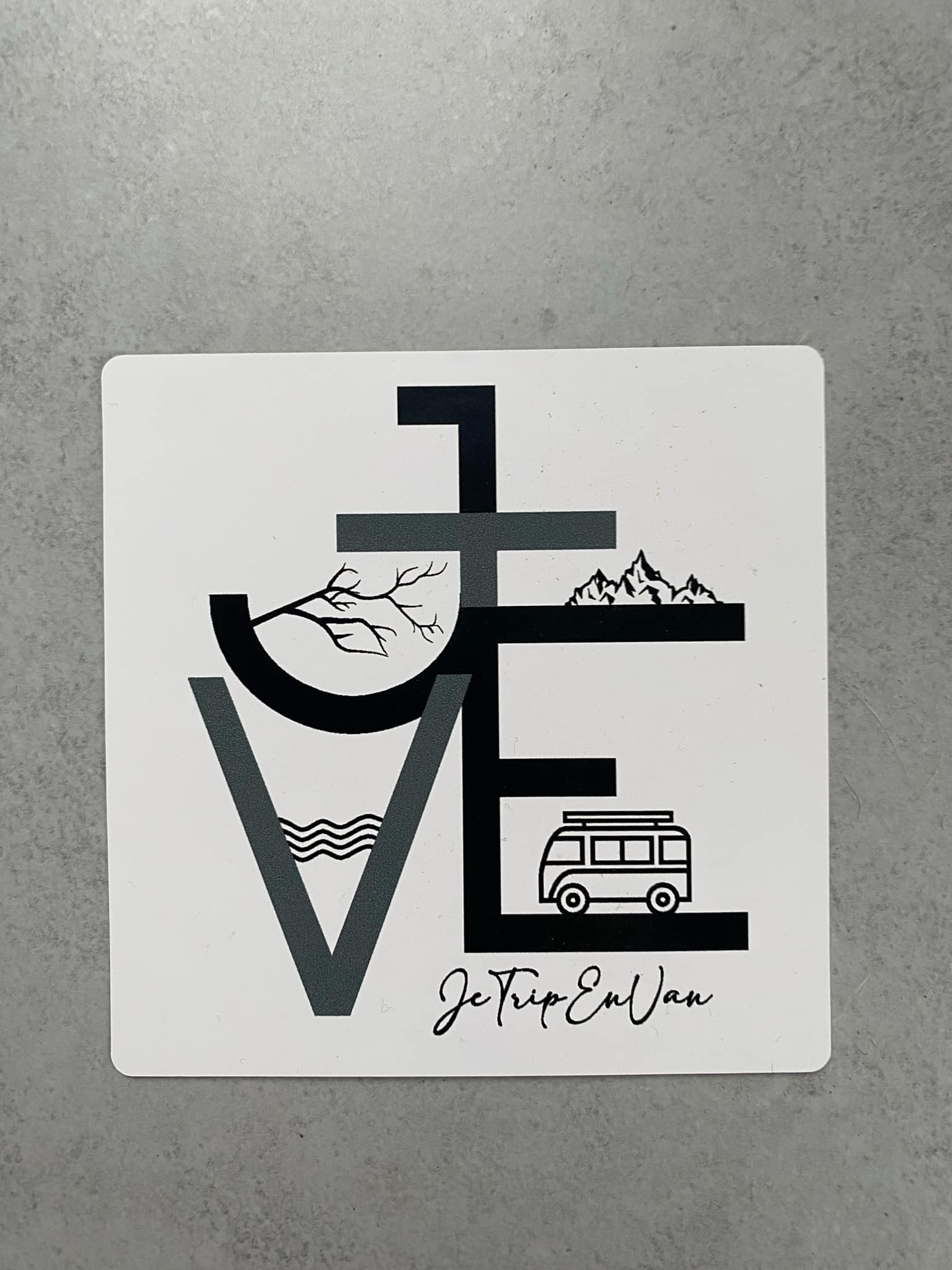 STICKER AUTOCOLLANT "JTEV"