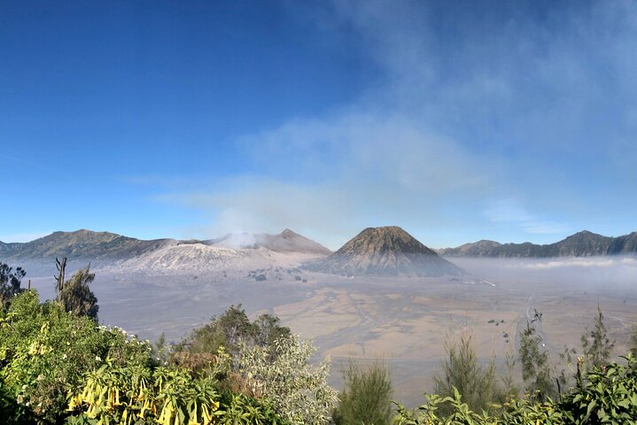 4 Days Yogyakarta to Bali through Tumpaksewu, Bromo, Ijen Tour