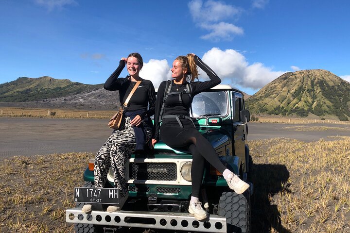 4 Days Yogyakarta to Bali through Tumpaksewu, Bromo, Ijen Tour