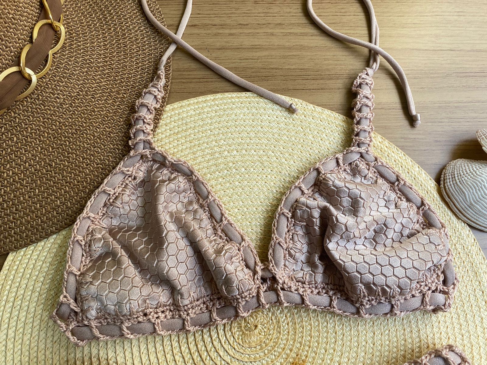 Biquíni Colméia Amêndoa Tradicional 