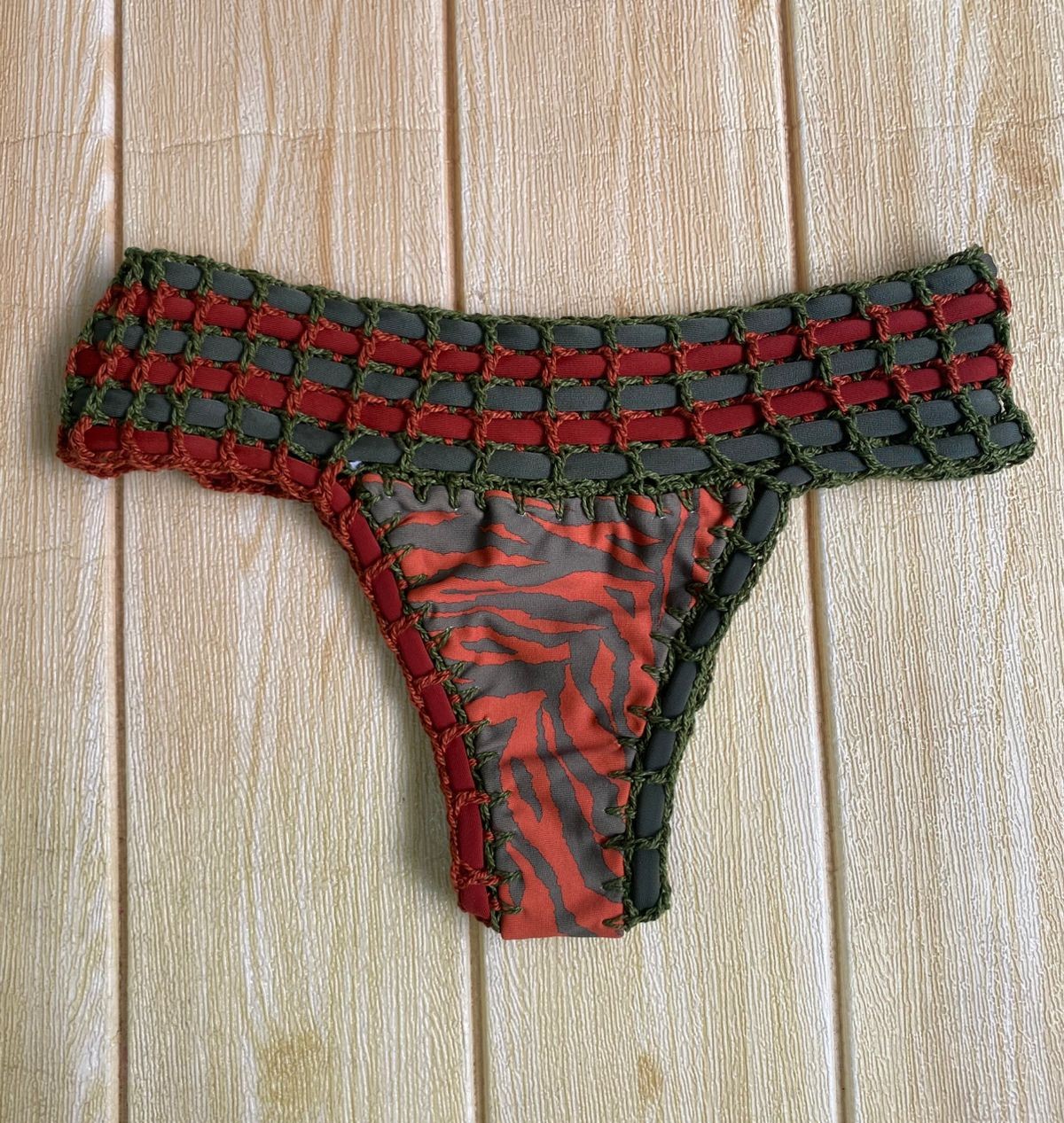 Calcinha Cinturada Paradise Oliva