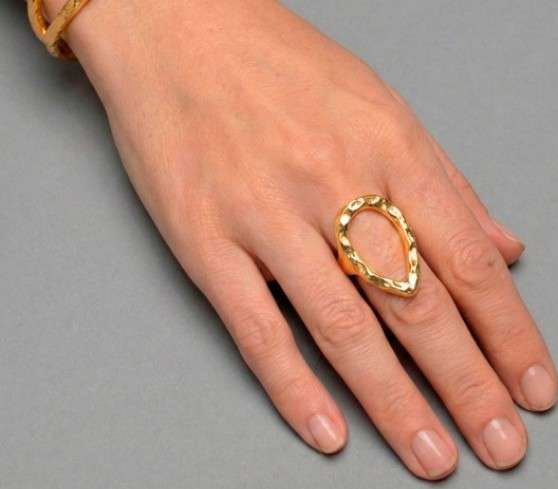 Anel Esculpido Ouro - An010