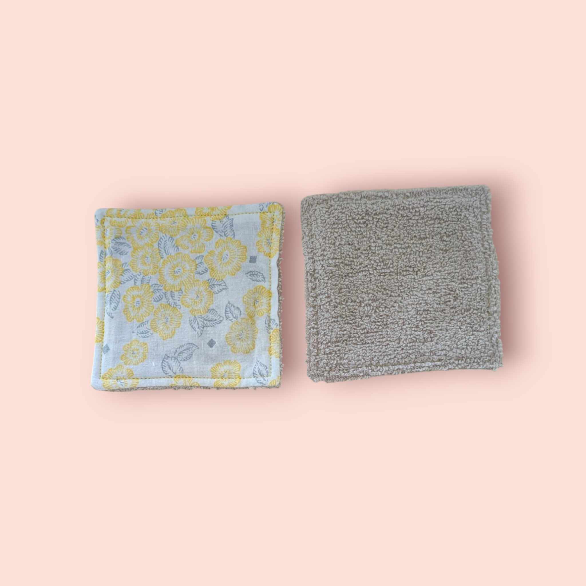 Lingettes avec éponge bouclette