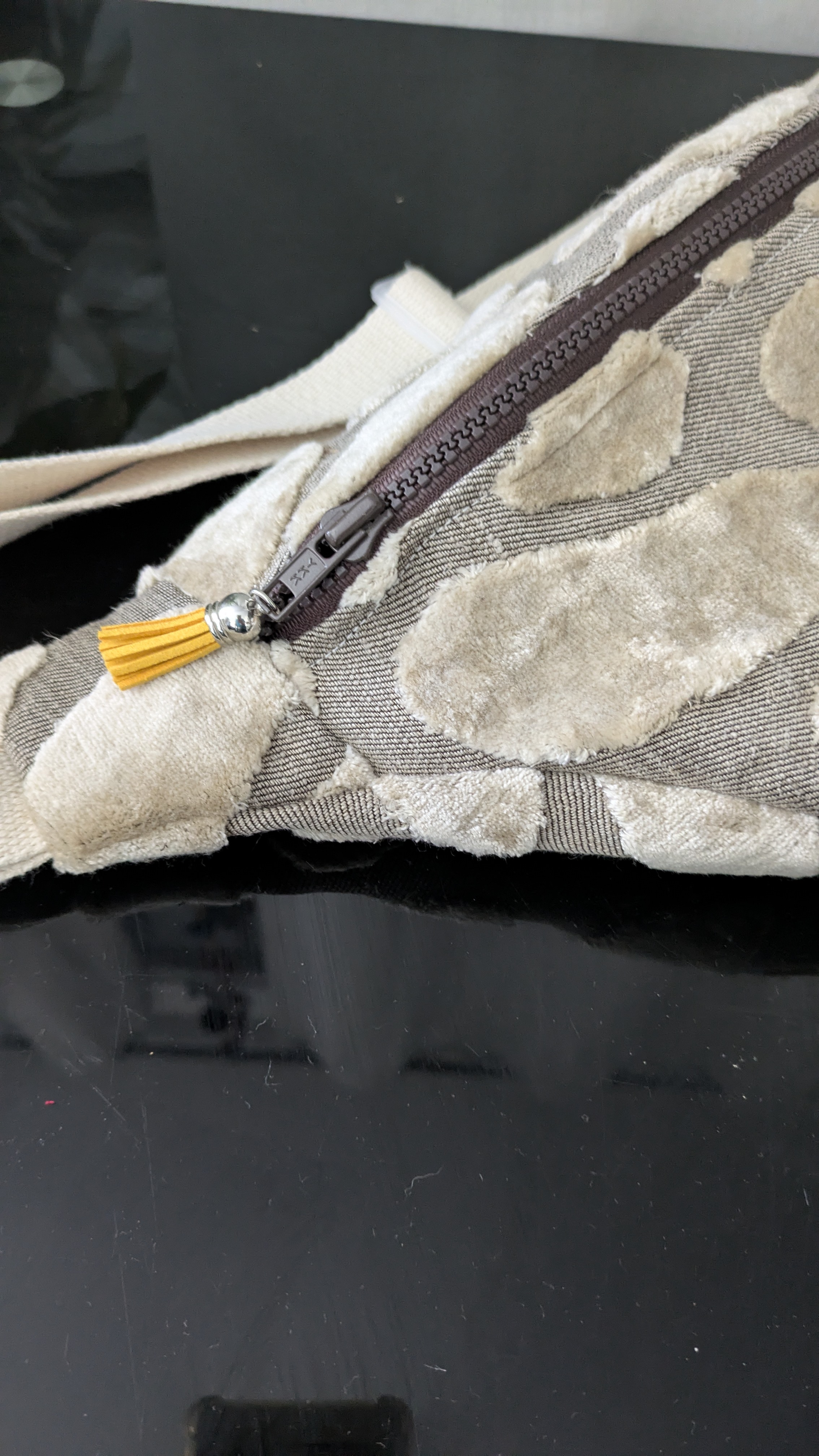 Sac banane à motifs texturés 