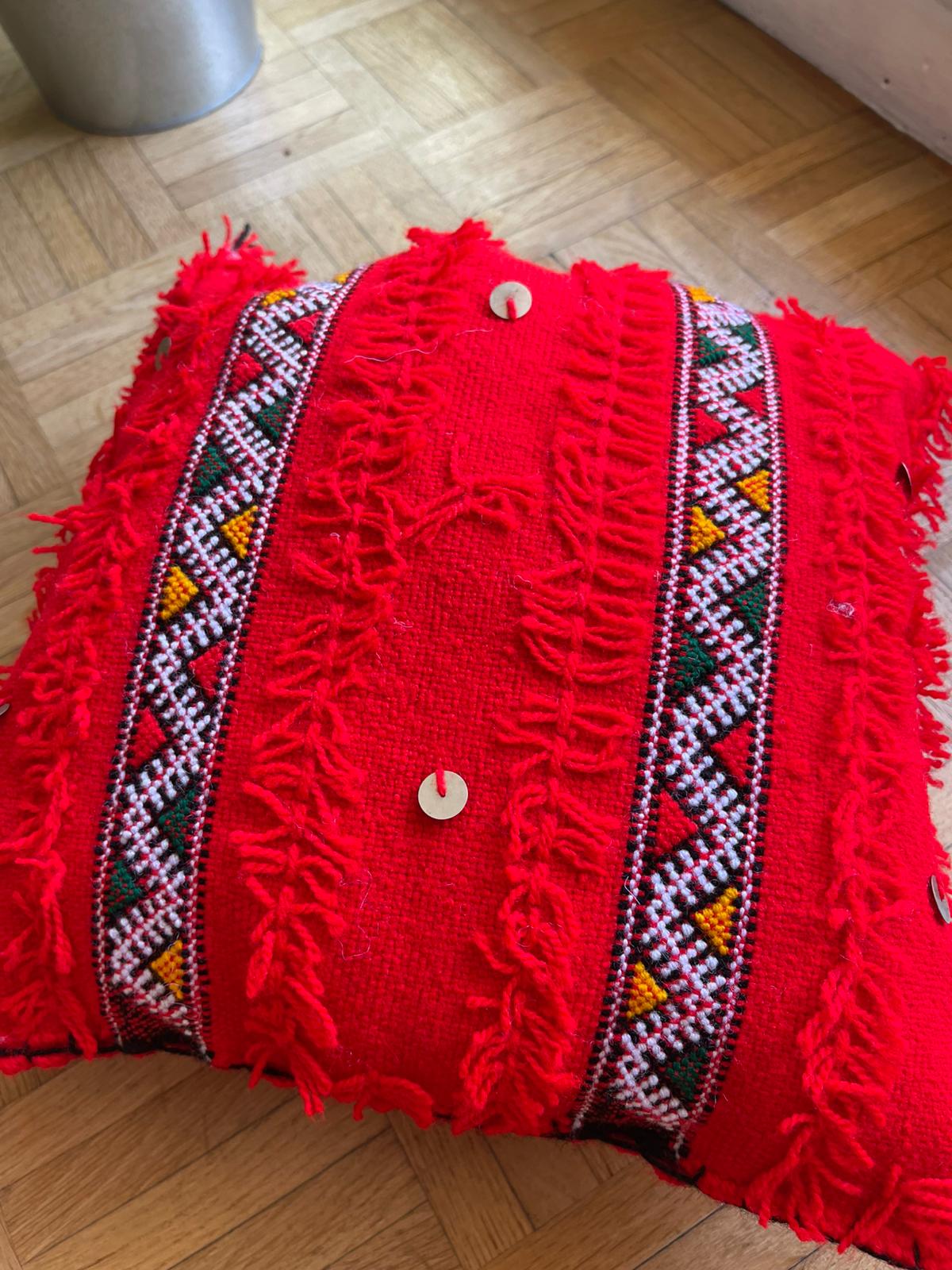 Coussin berbère rouge