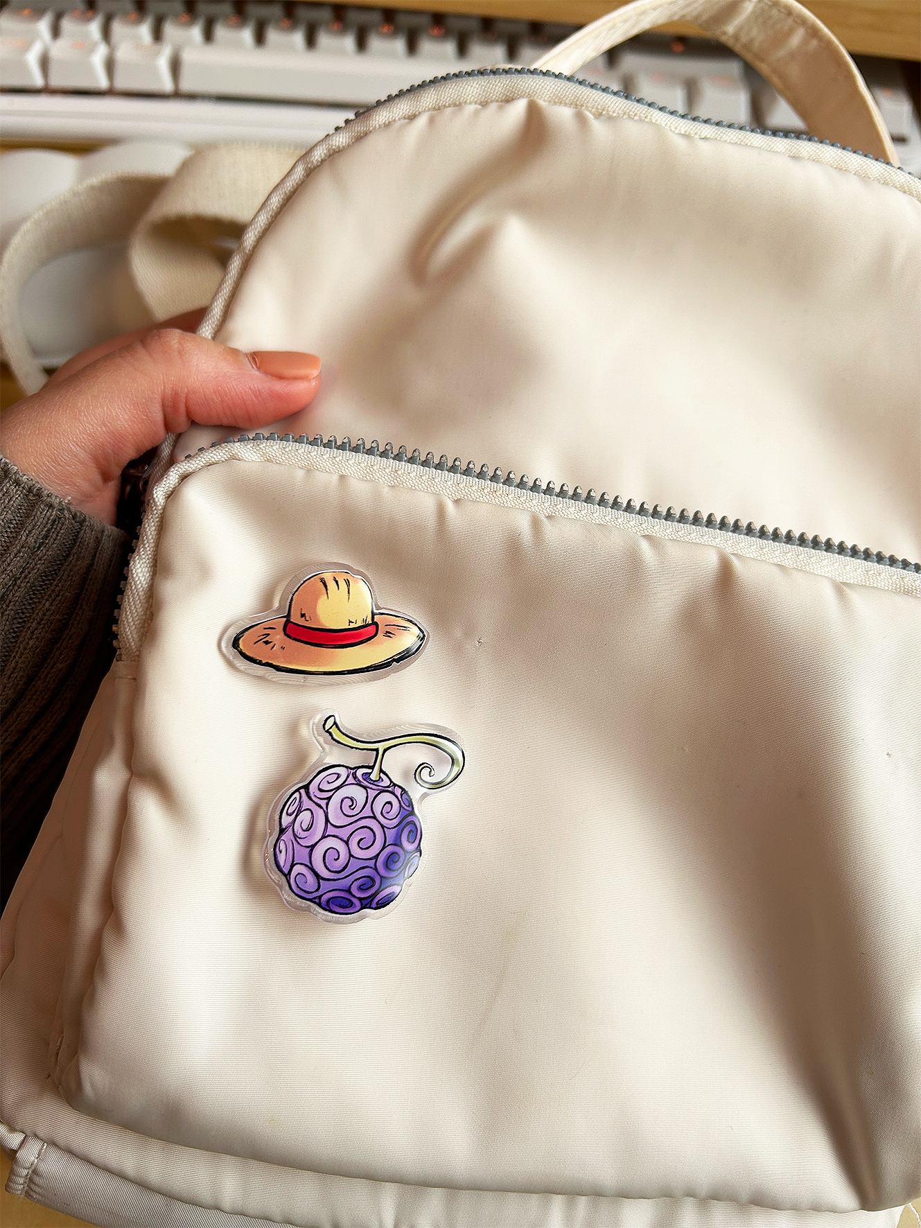 𝗢𝗻𝗲 𝗣𝗶𝗲𝗰𝗲 Acrylic Pin 