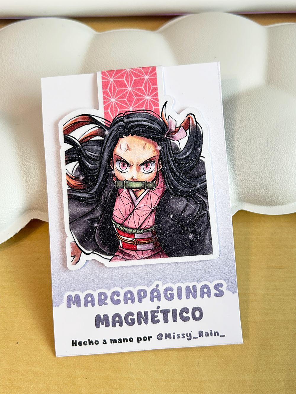 ✦ 𝗖𝗵𝗶𝗰𝗮𝘀 𝗗𝗲𝗺𝗼𝗻 𝗦𝗹𝗮𝘆𝗲𝗿 𝗚𝗹𝗶𝘁𝘁𝗲𝗿 ✦ marcapáginas magnéticos