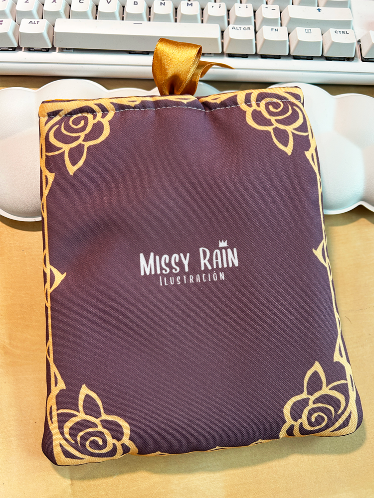 Jude Duarte - Tamaño 𝗦 y 𝗟