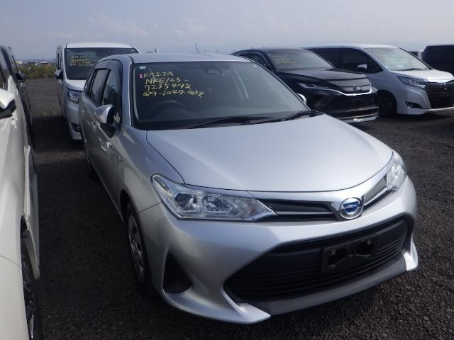 2020 Toyota Fielder Hybrid