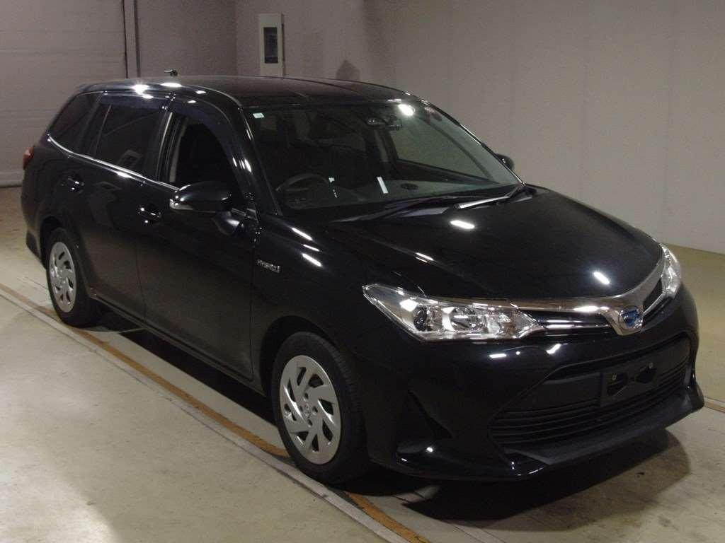 Toyota Fielder Hybrid