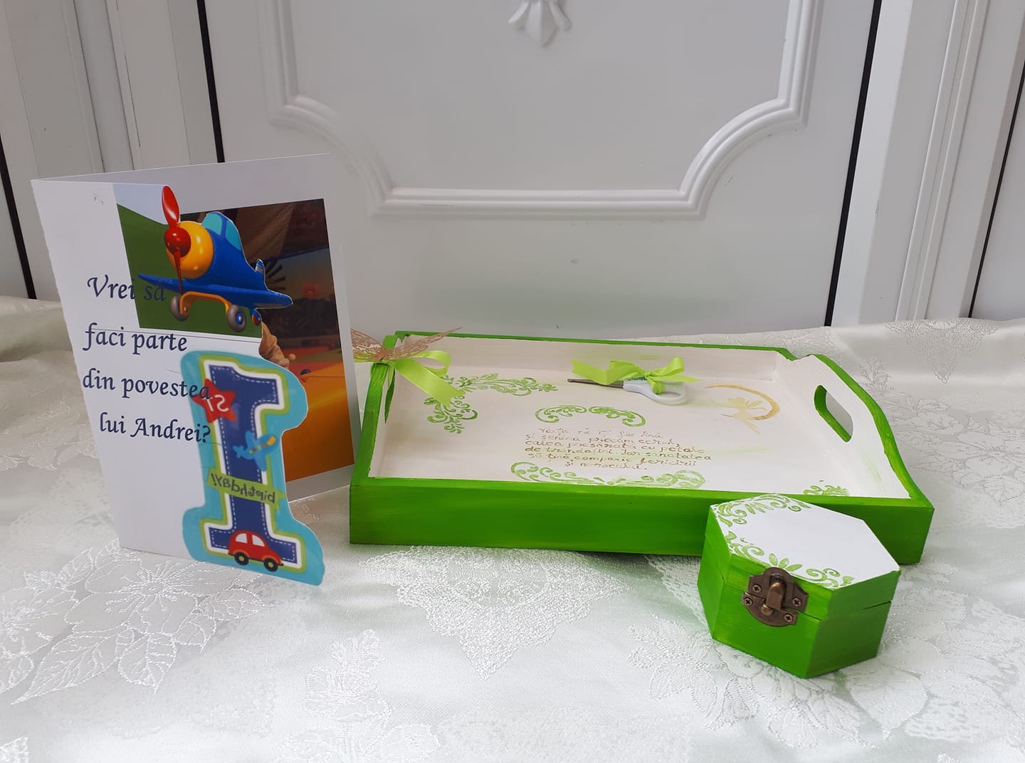 Set zum ersten Jahrestag