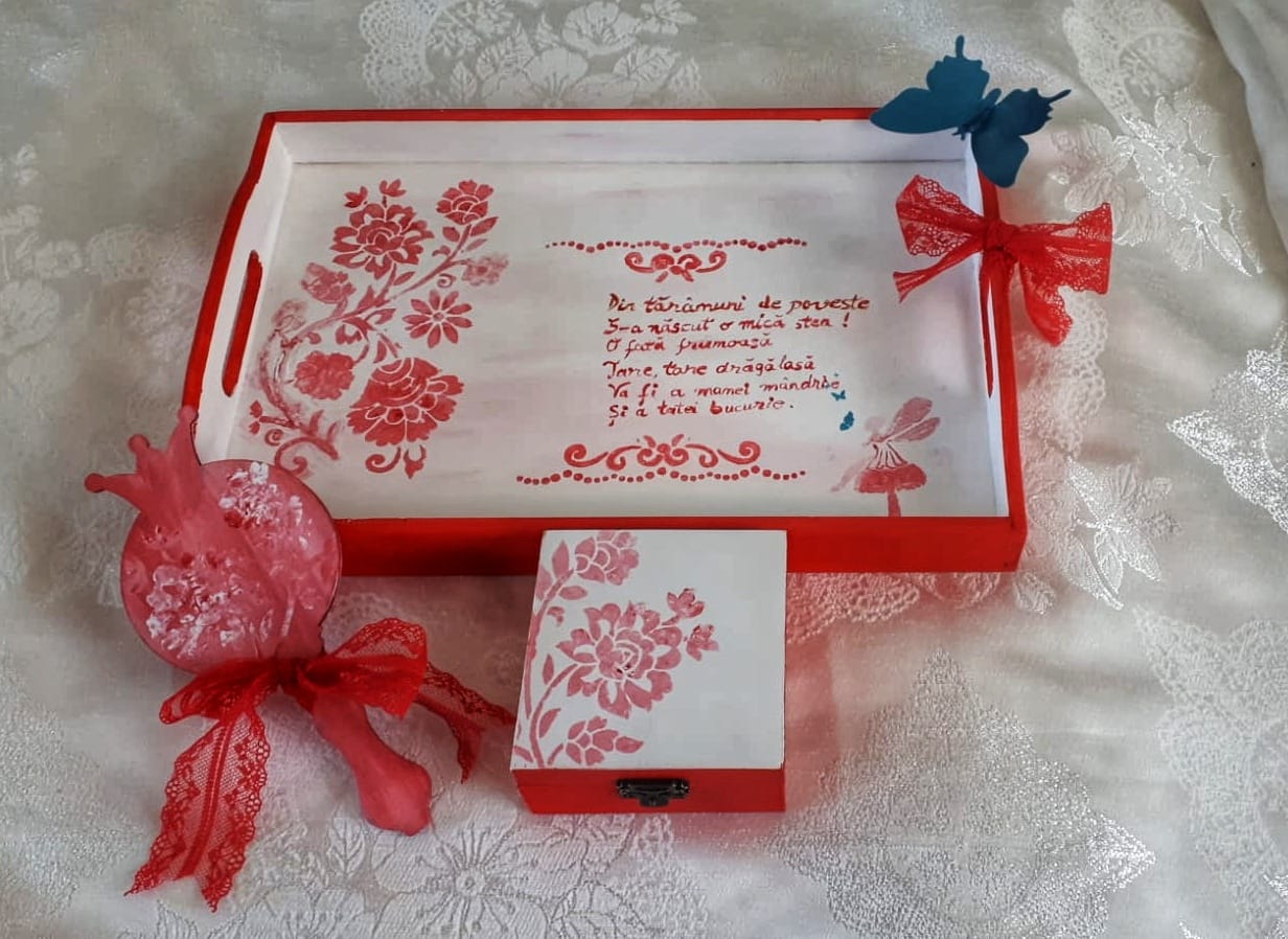 Set zum ersten Jahrestag