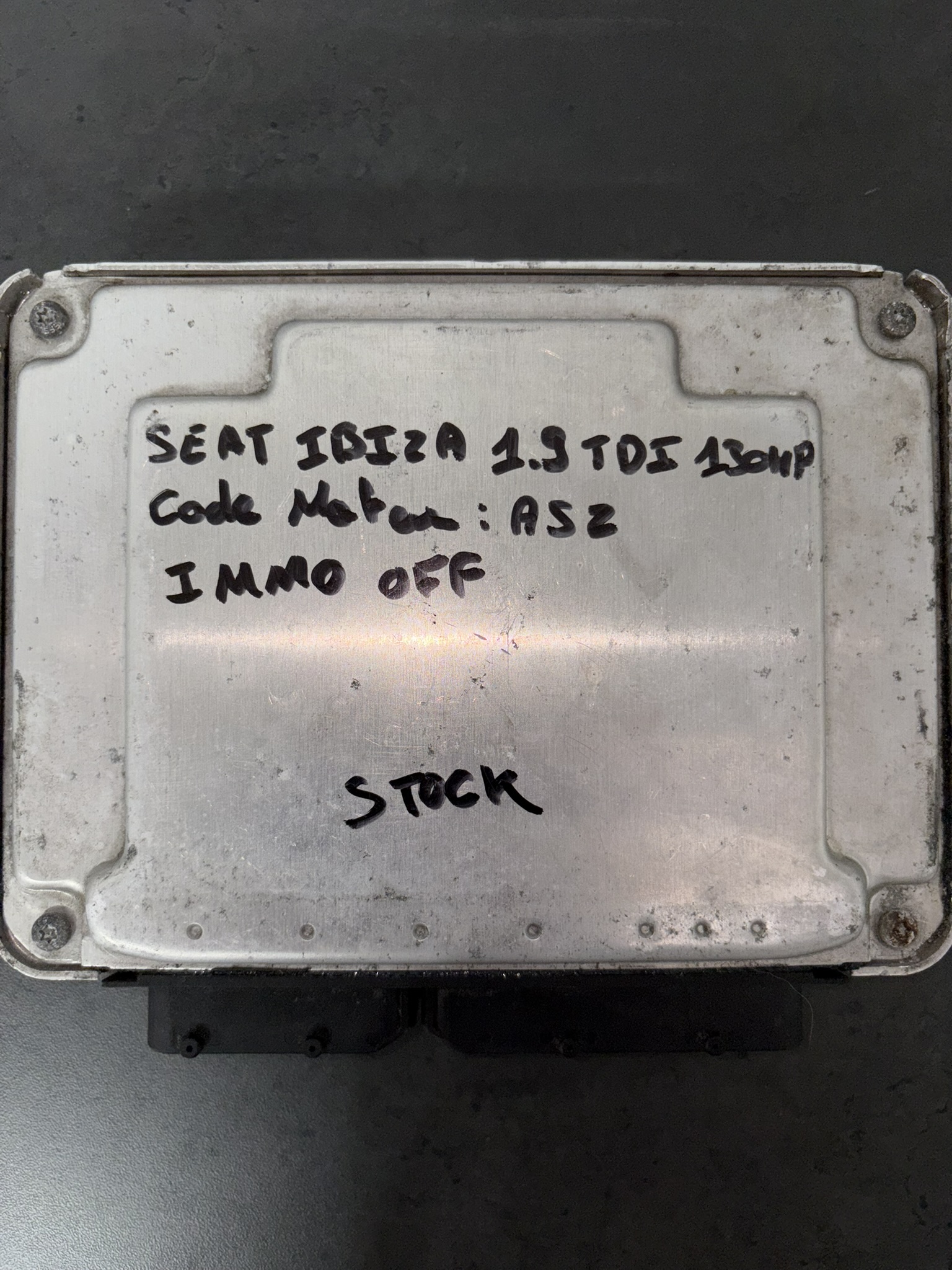 ECU 038906019NF 0281011825 EDC15P+ IMMO OFF