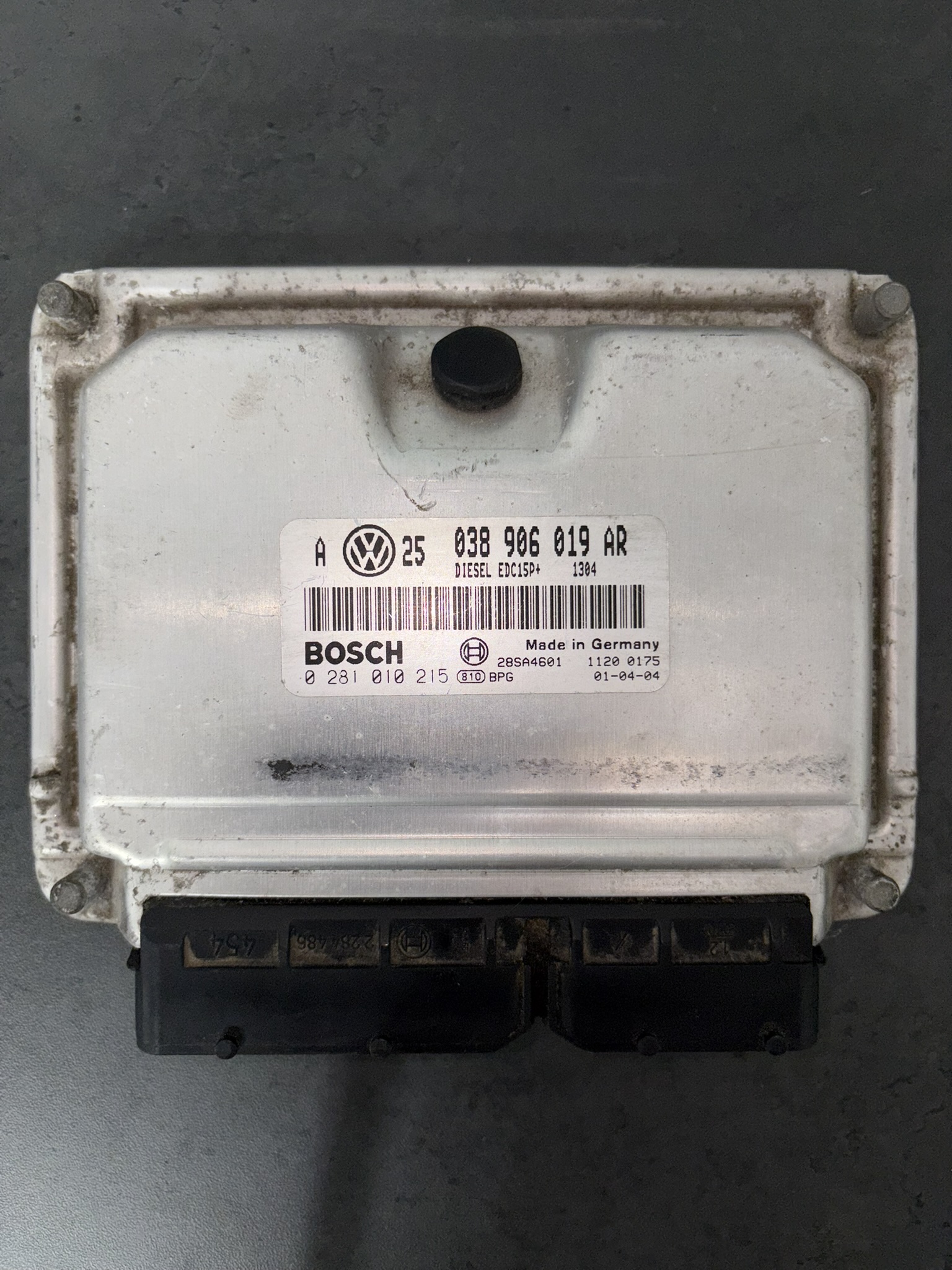 ECU 038906019AR 0281010215 EDC15P+ IMMO OFF