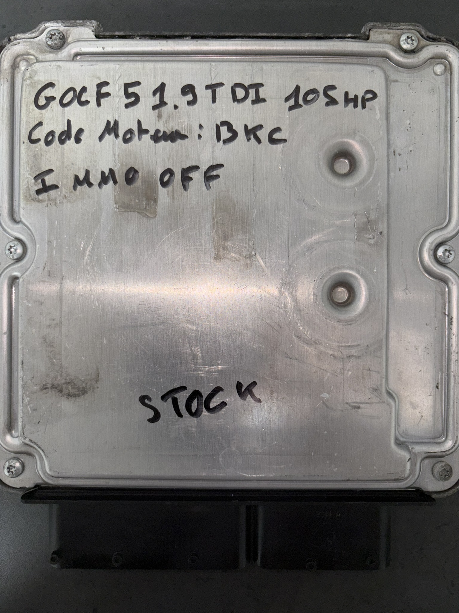 ECU 03G906016CB 0281011900 EDC16U1 IMMO OFF