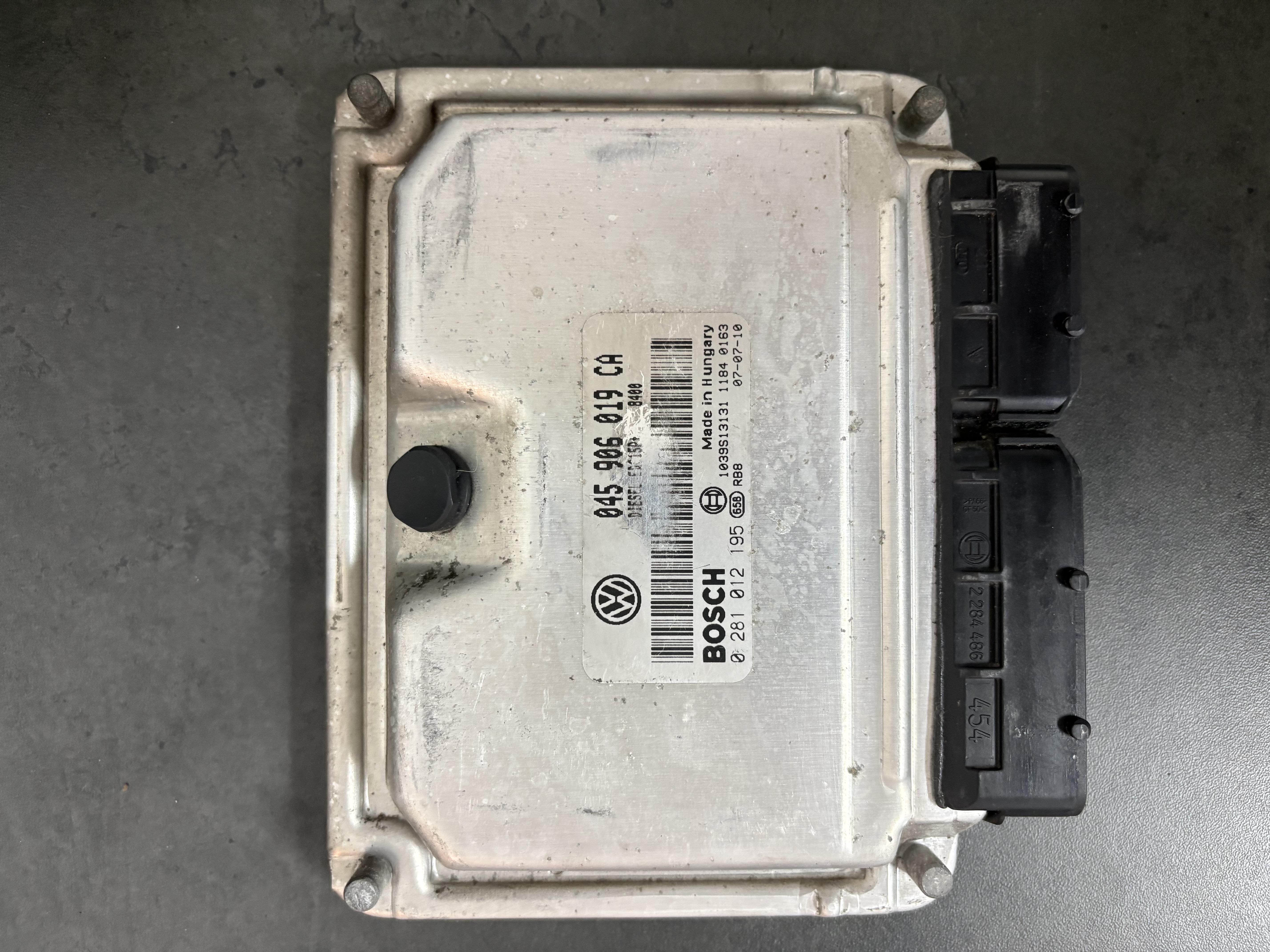 ECU 045906019CA 0281012195 EDC15P+ – IMMO OFF