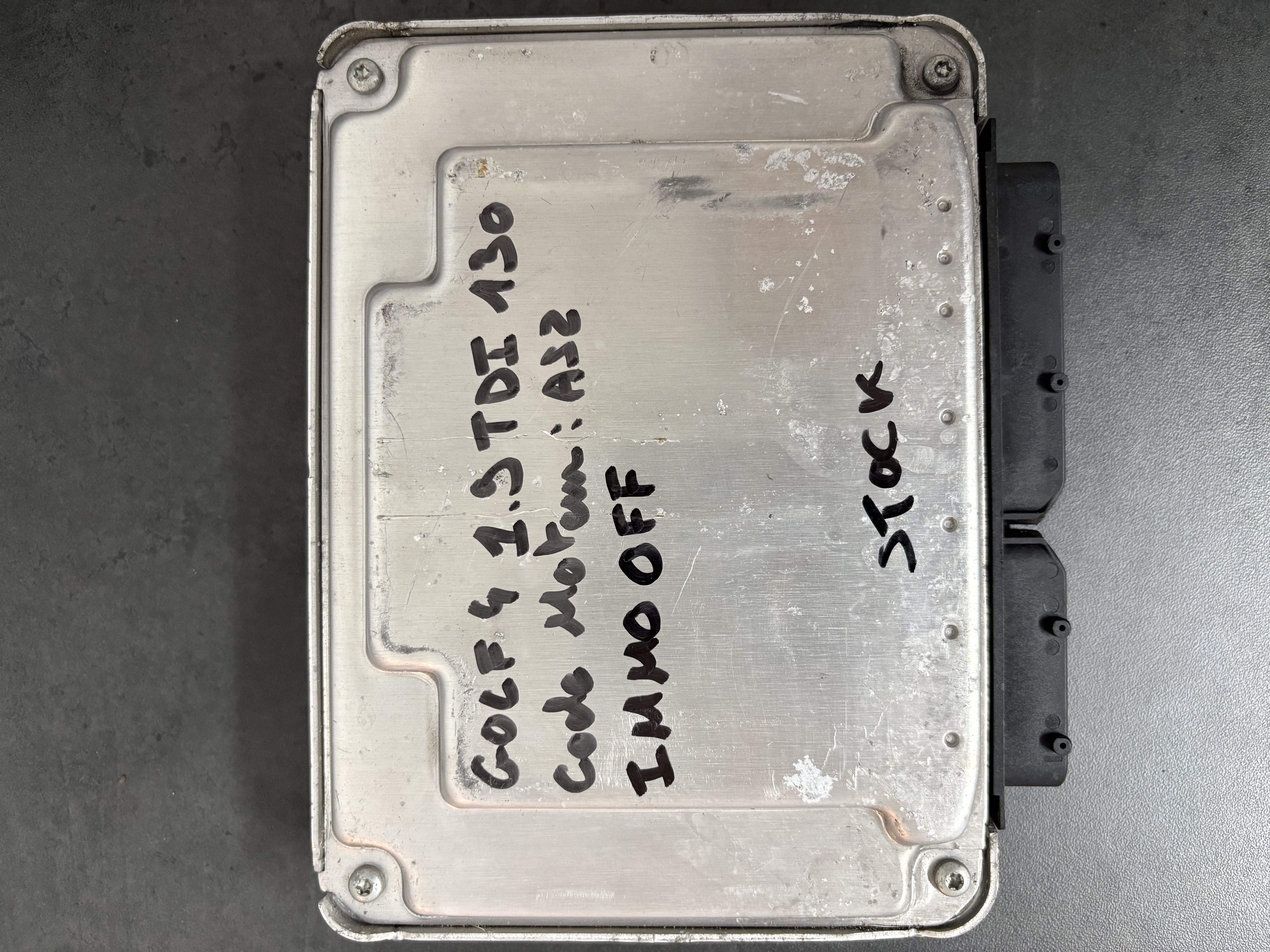 ECU 038906019KJ 0281011216 EDC15P+ – IMMO OFF