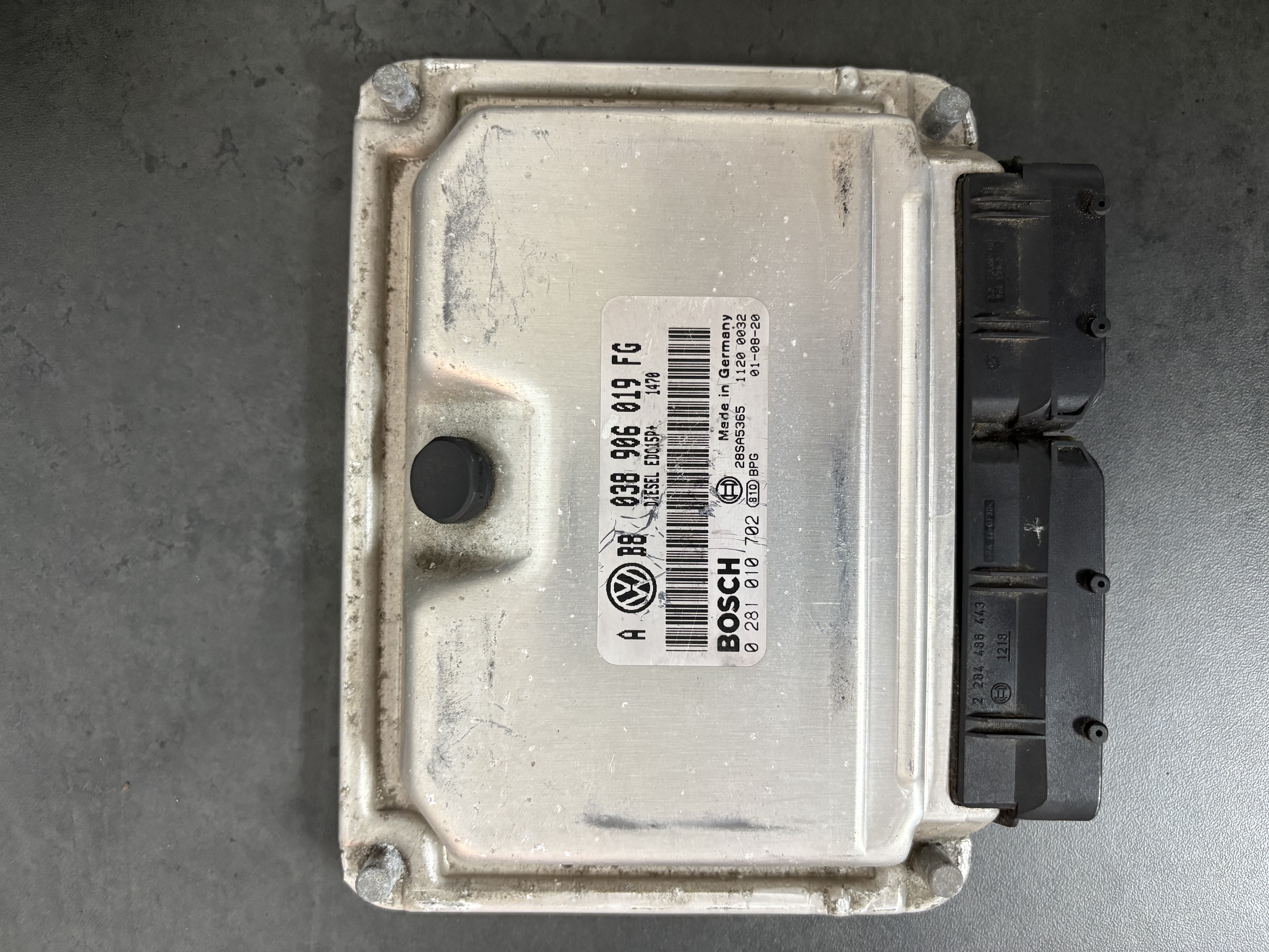 ECU 038906019FG 0281010702 EDC15P+ – IMMO OFF