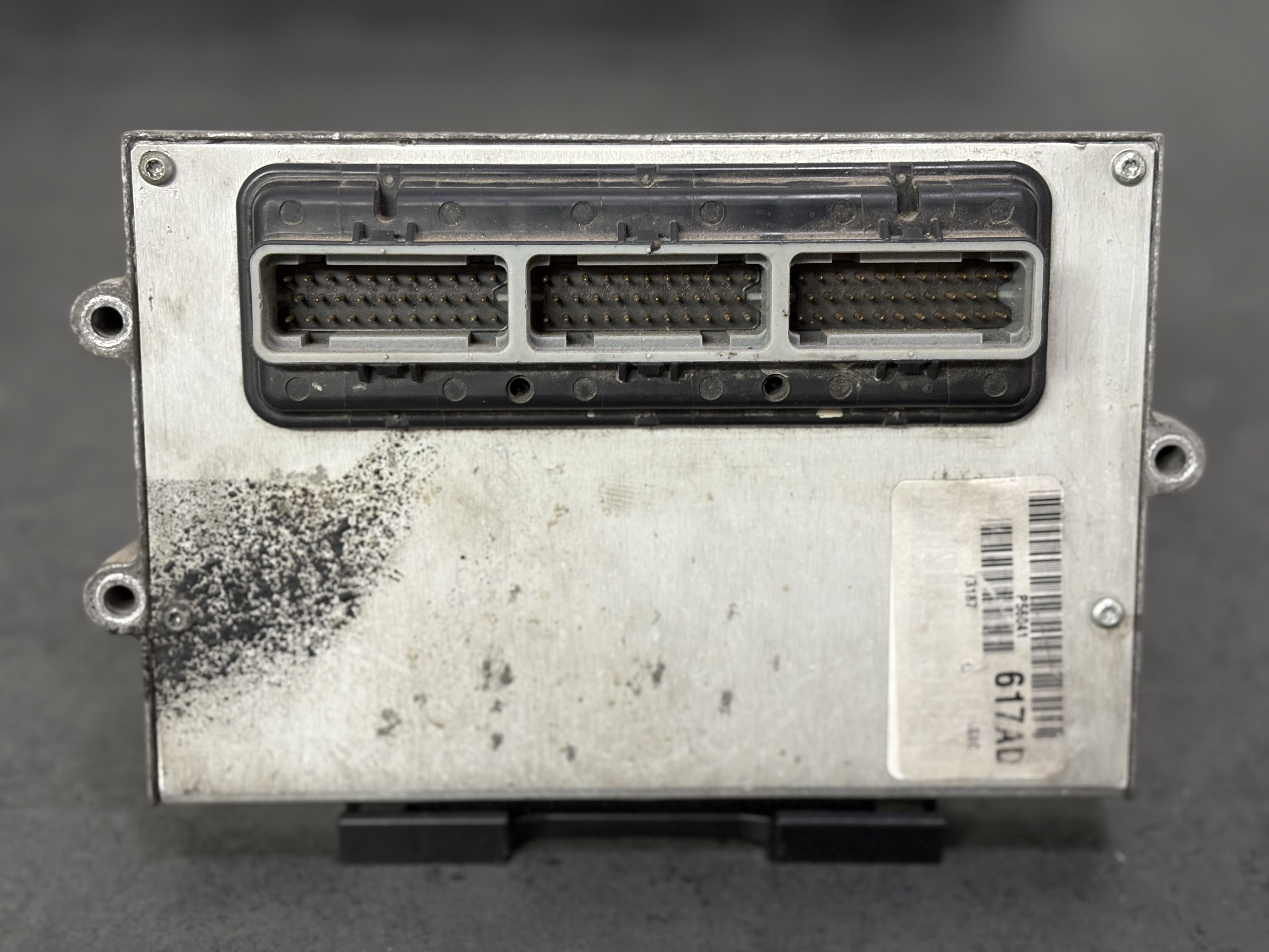 Immo Off Motorola P56041 : Suppression Antidémarrage Jeep & Chrysler (2.5 / 4.0 / 4.7 / 5.2 / 5.9)