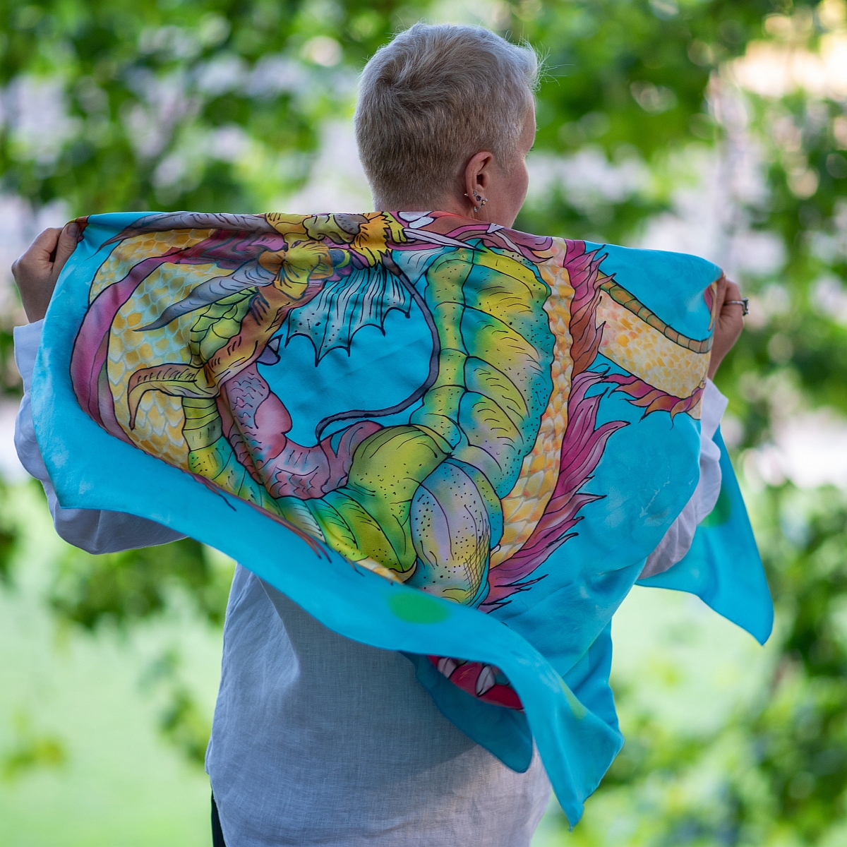 Fular de seda  Dragon celeste.
