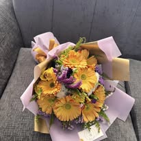 Ramo de gerberas amarillas