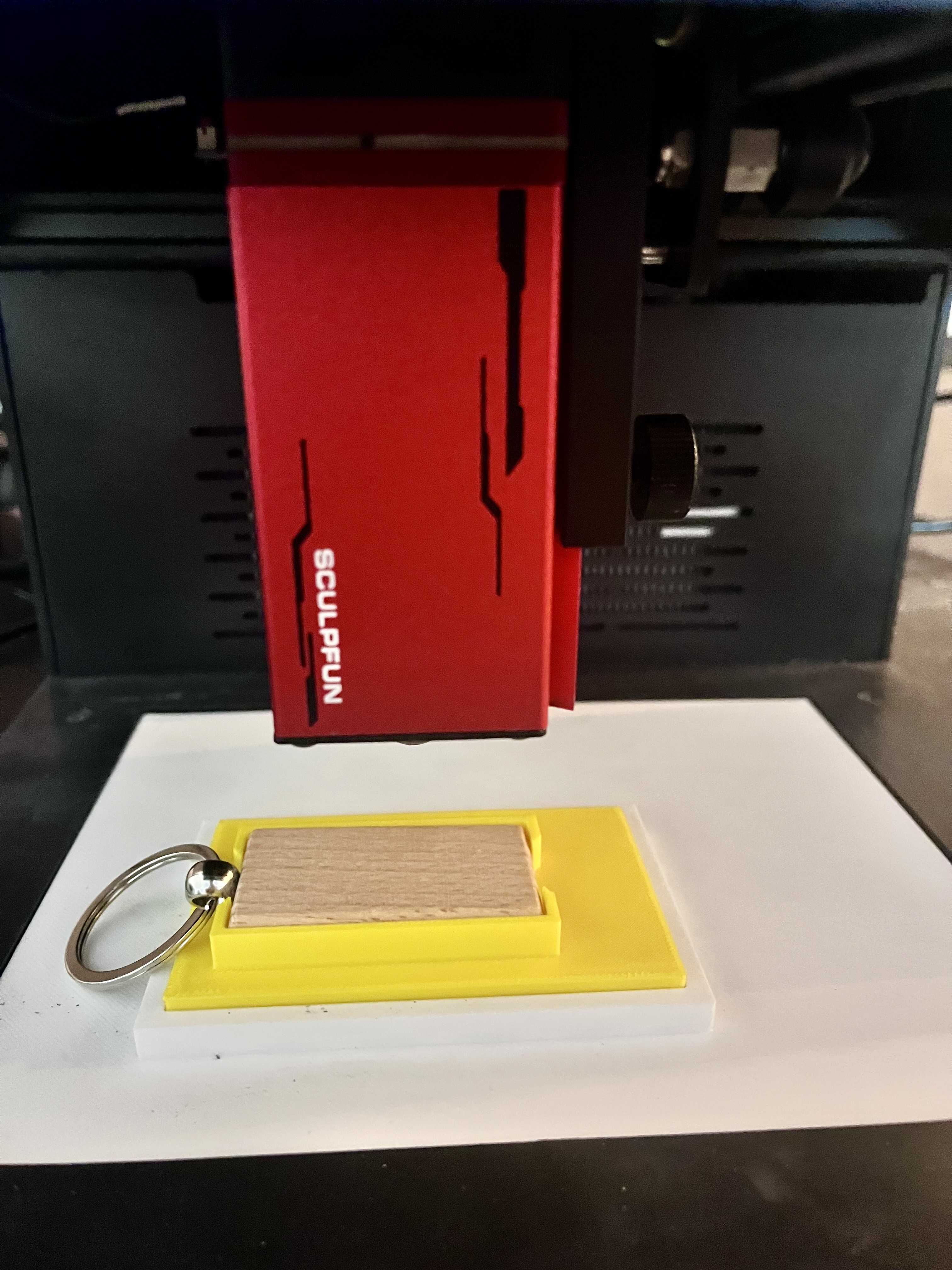 Porte-clé bois Rectangle gravé - personnalisable