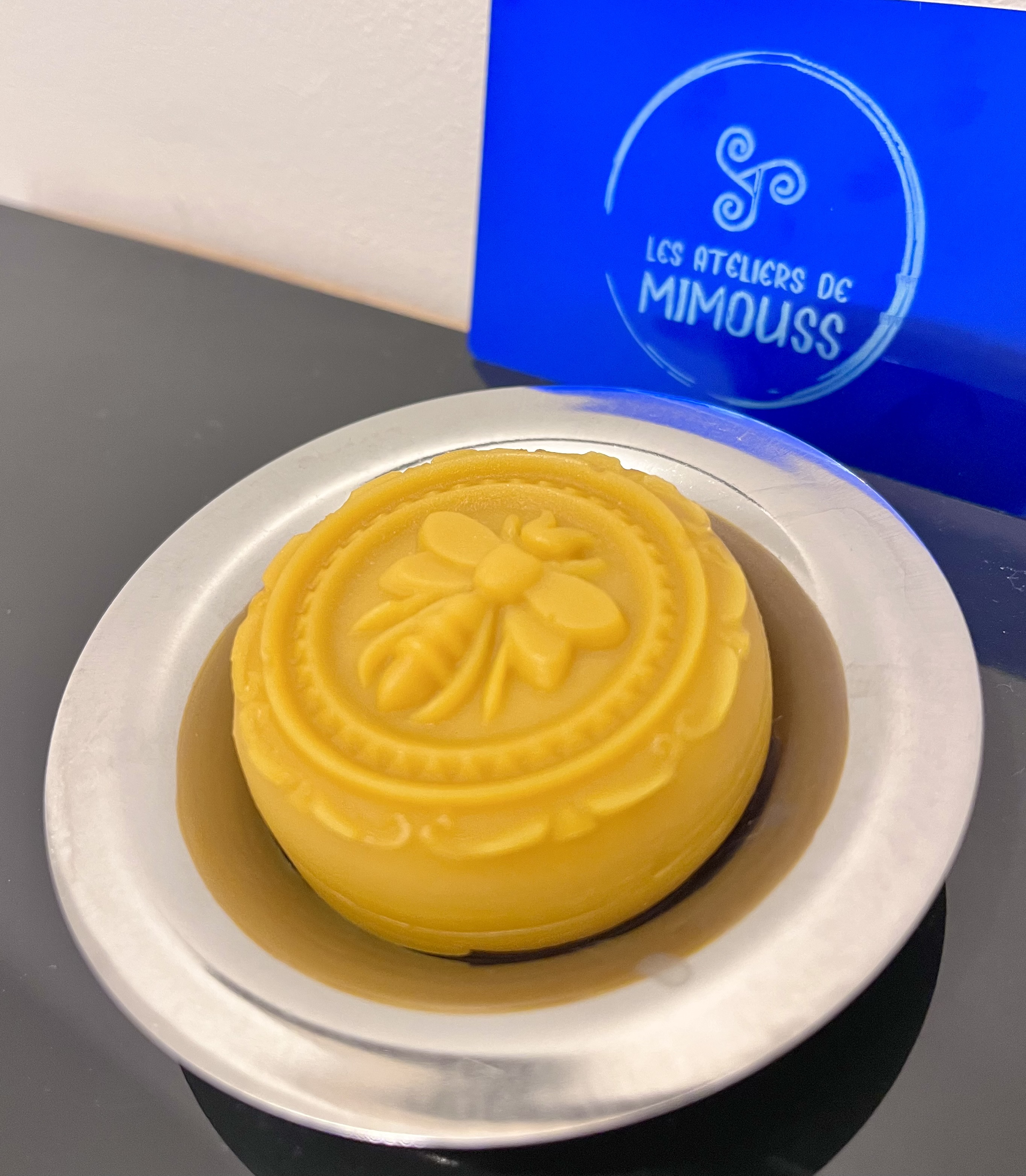 Fondant Rond L cire d'abeille Queen Bee