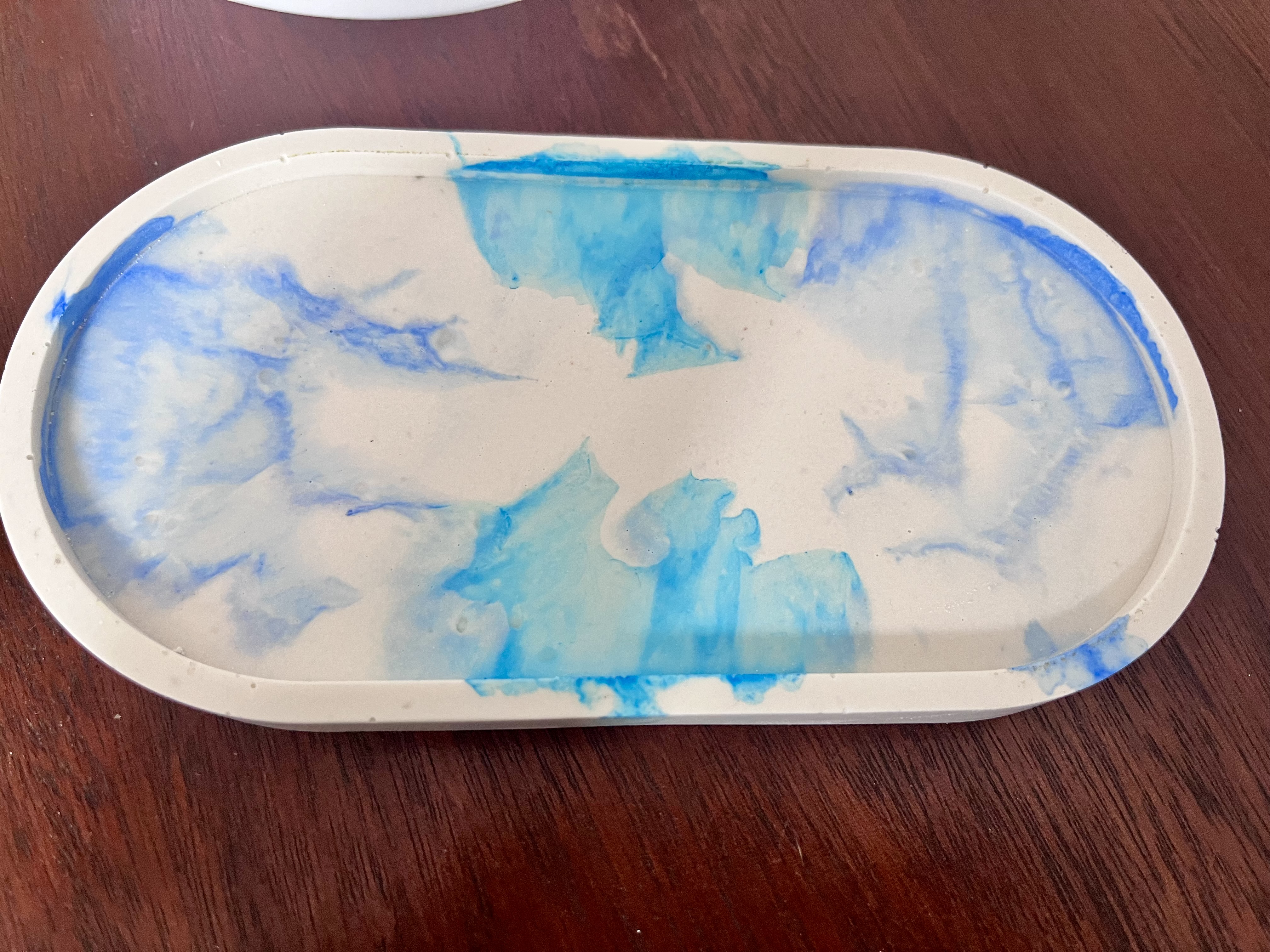 Duo plateau ovale et rond Jesmonite 