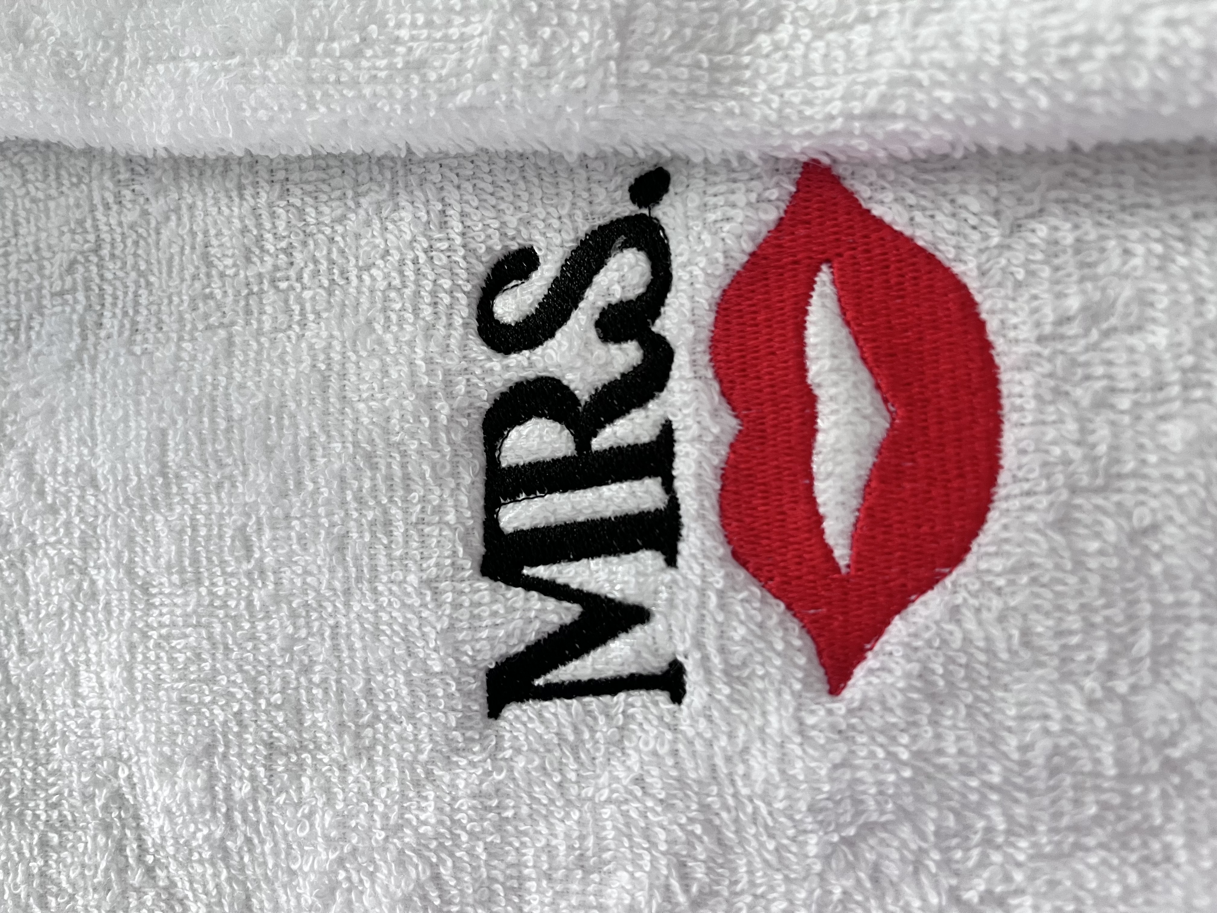 Serviettes invité 'Mr. & Mrs.' personnalisées