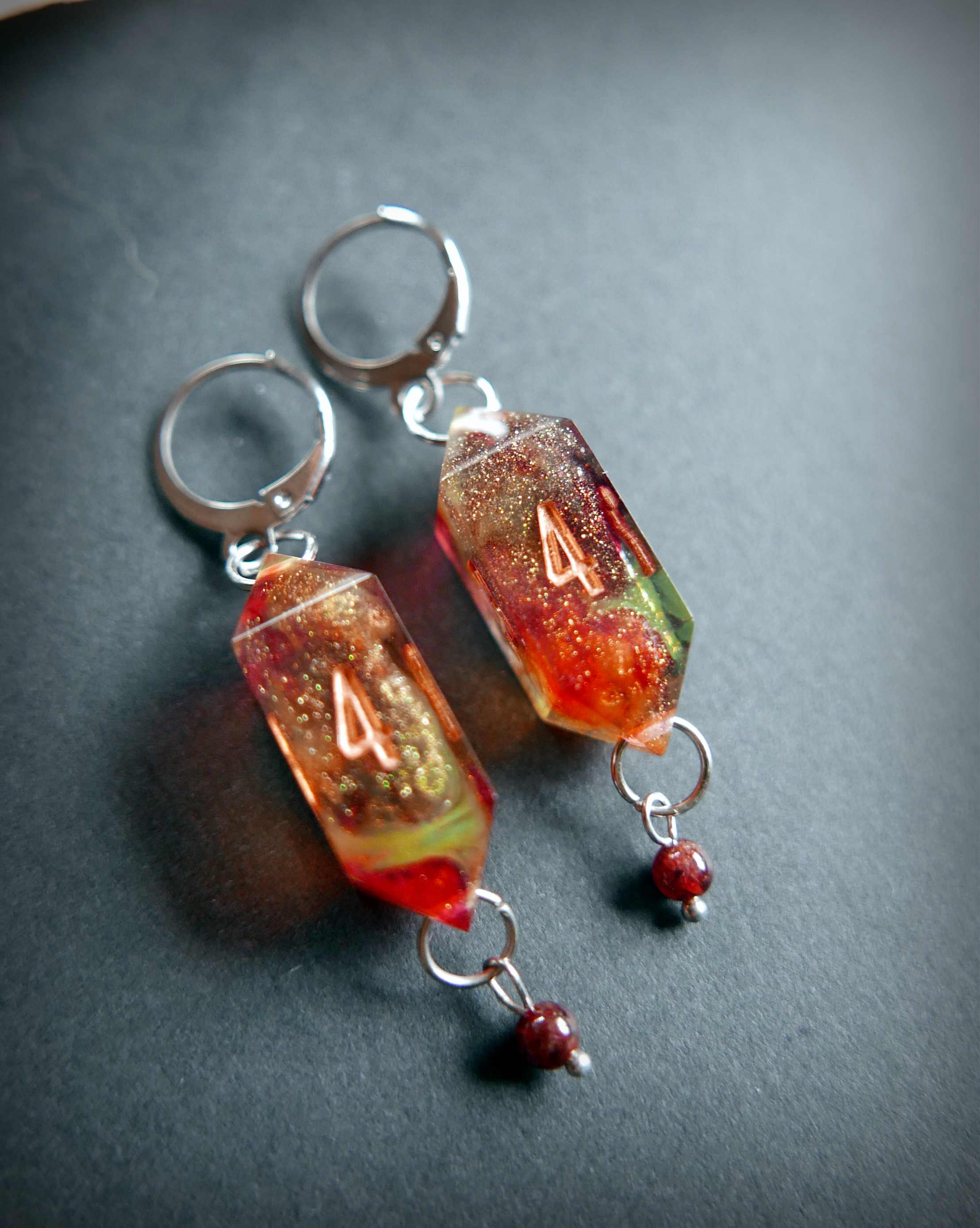 Boucles d'oreilles en D4