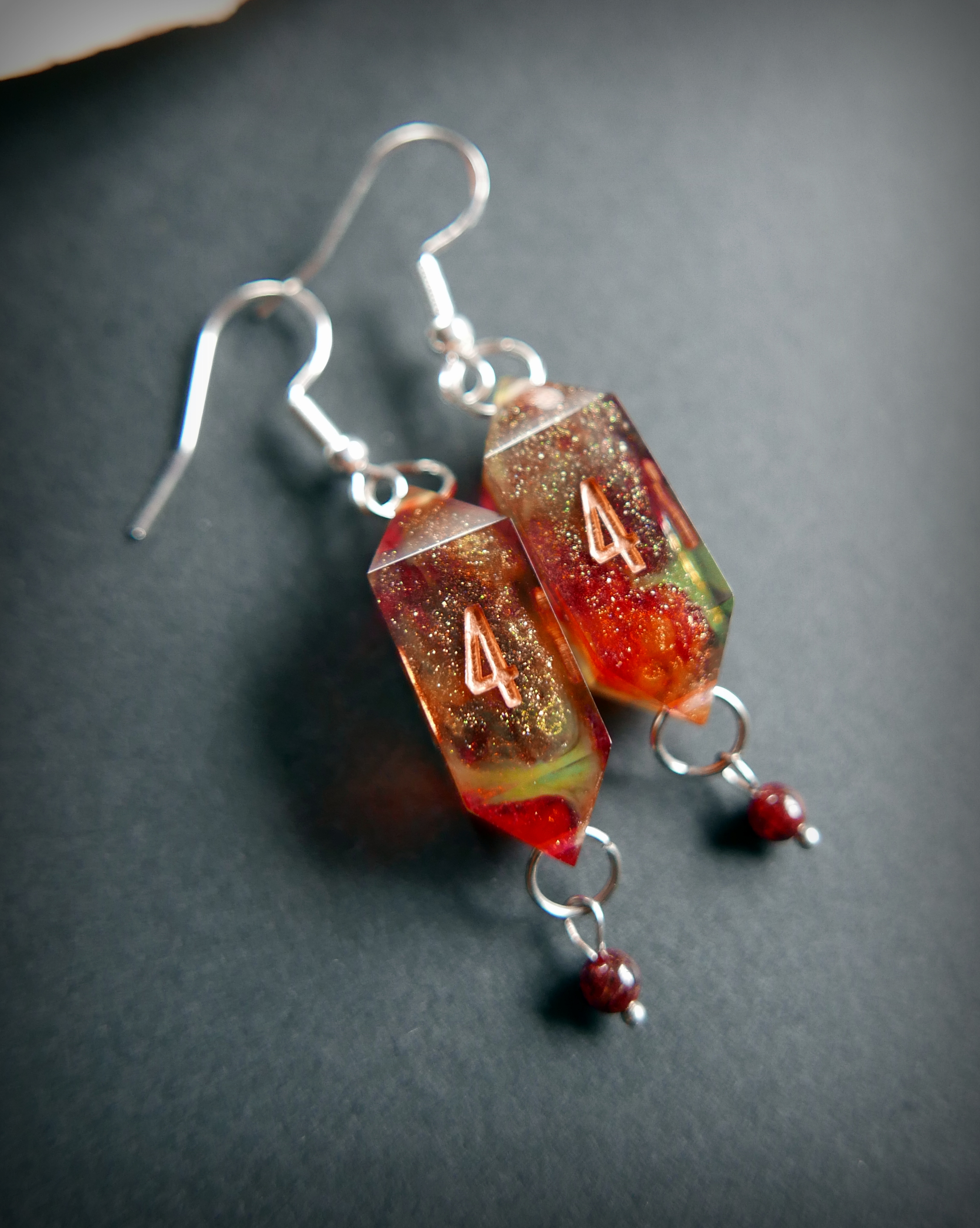 Boucles d'oreilles en D4