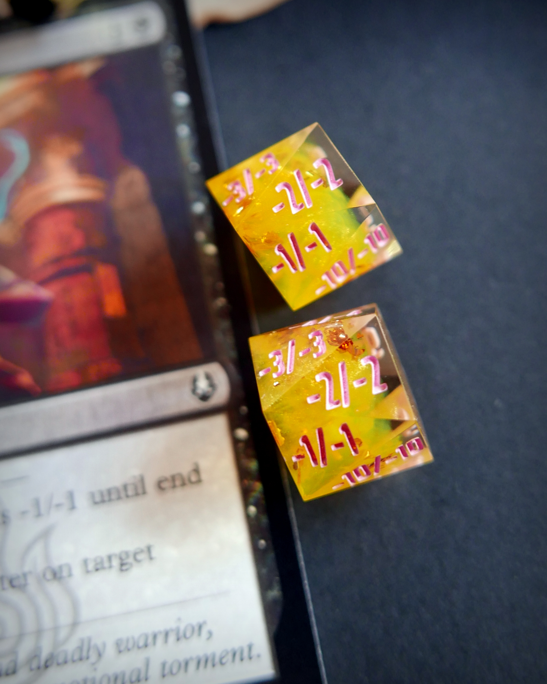 Paires de D10 - Marqueurs -1/-1 