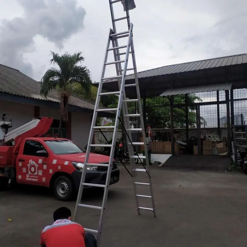 Tangga Dalton Sliding Extention Alumunium Ladder