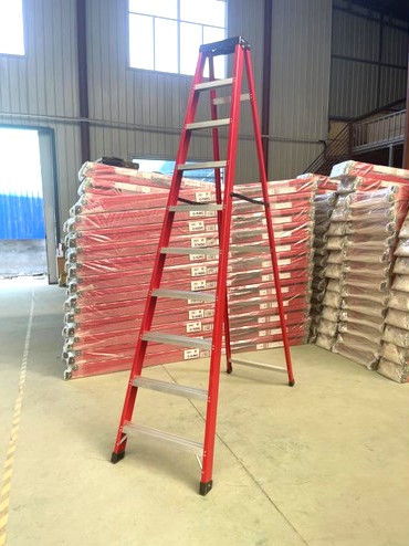 Tangga Denko Step Fiberglass Ladder