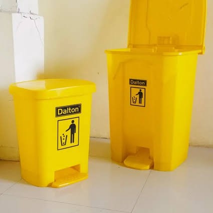 Tempat Sampah Dalton 25 Liter Pedal