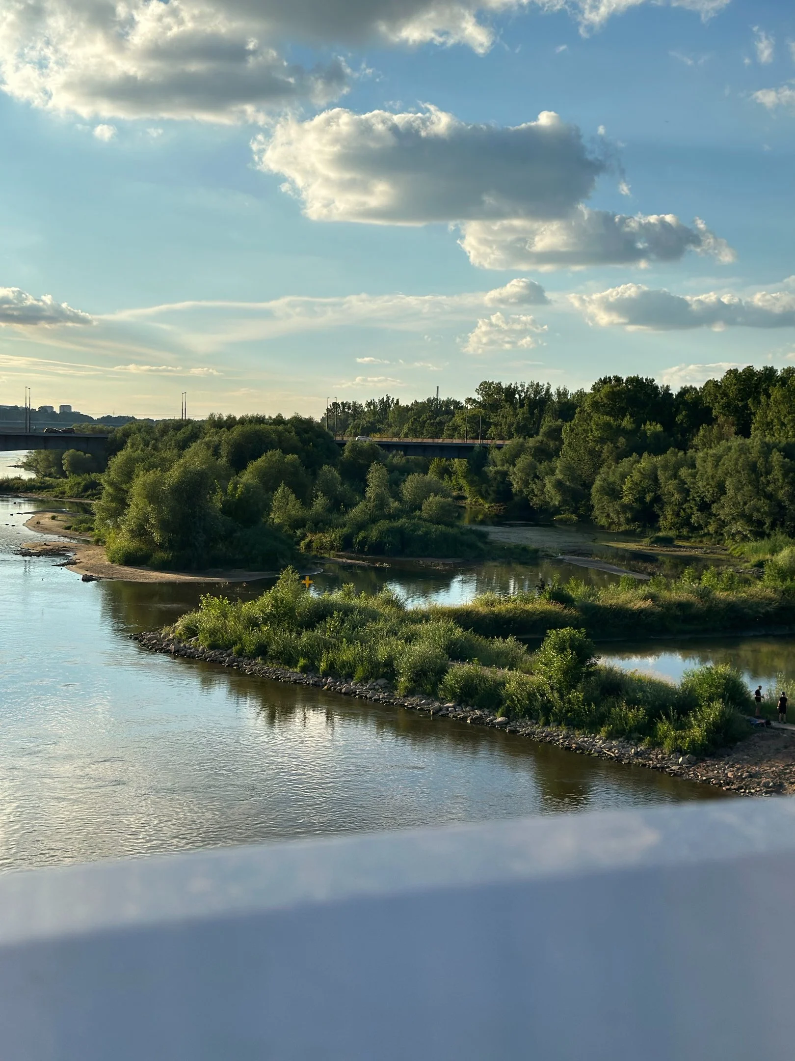 Spacery tematyczne-  "Dzika woda brzegi rwie"
