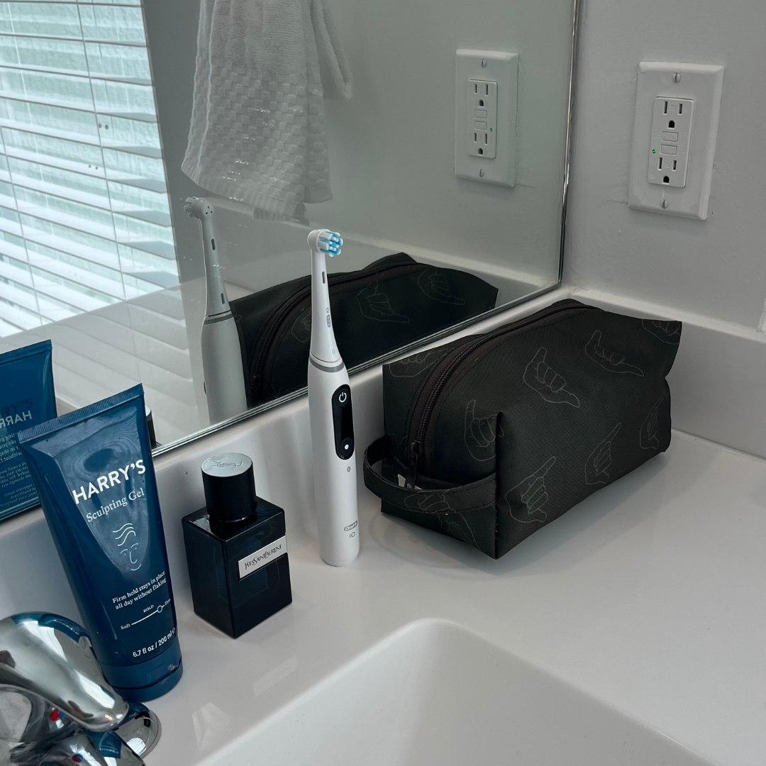 Shaka Toiletry Bag