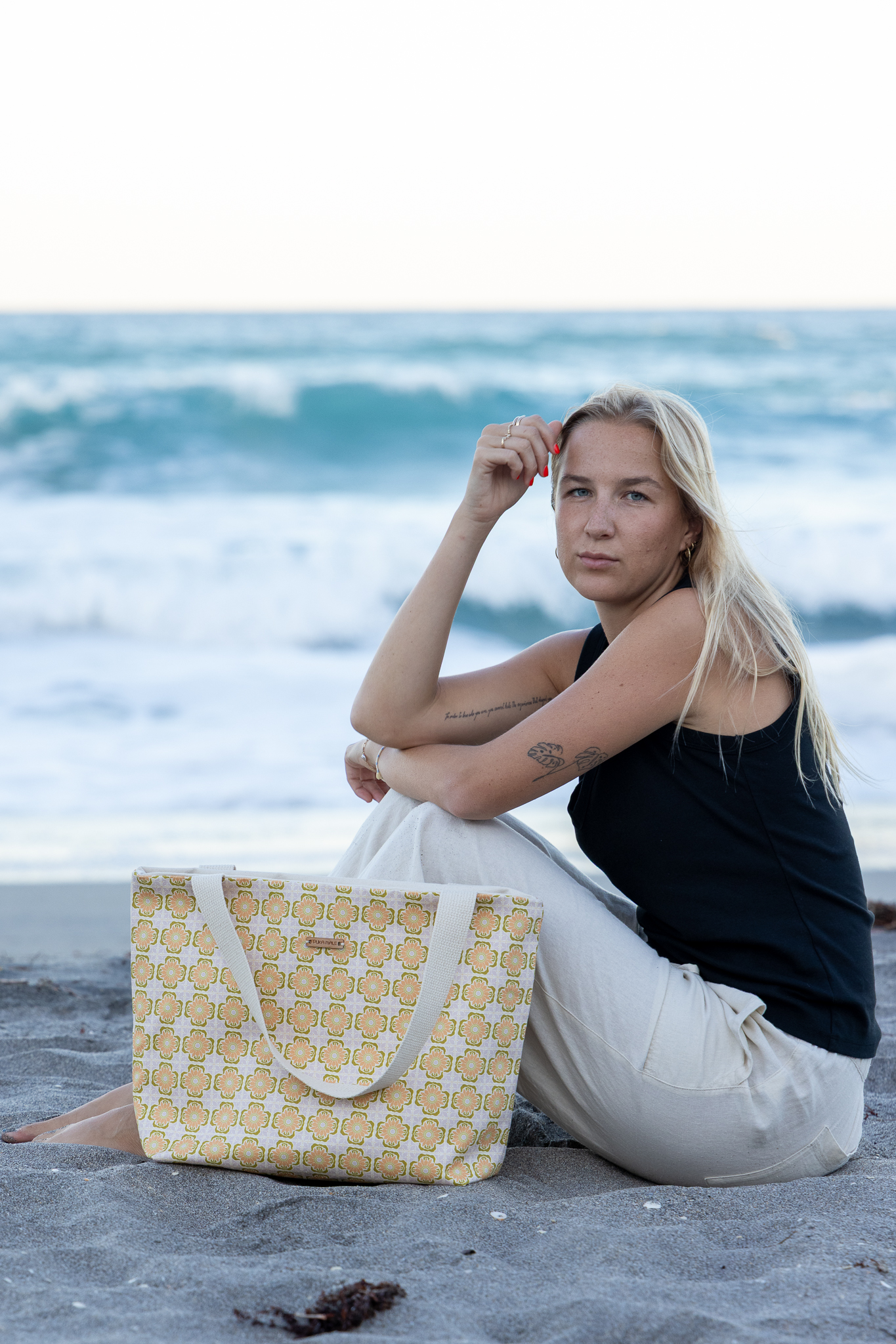 Groovy Tile Tote