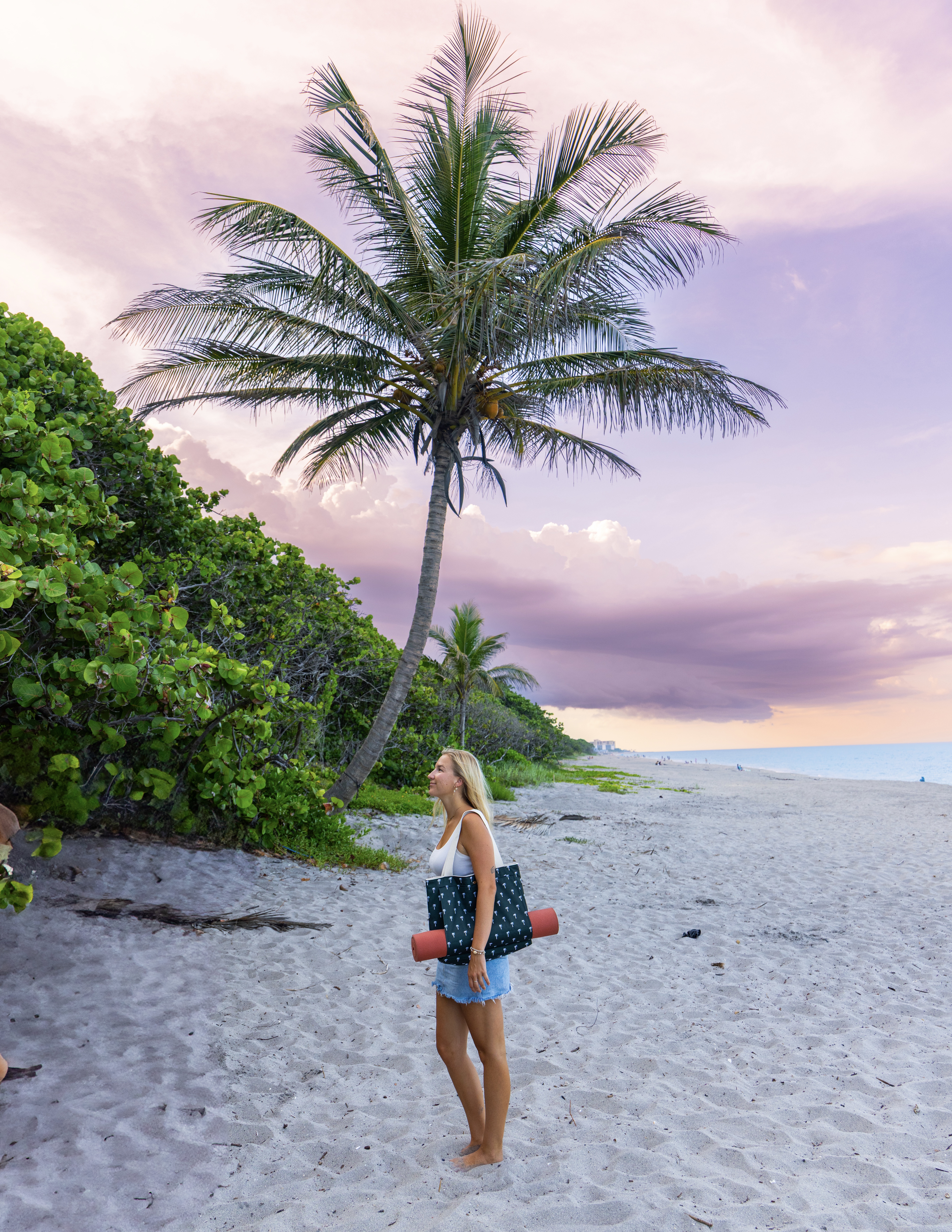 Charcoal Palms Yoga Bag